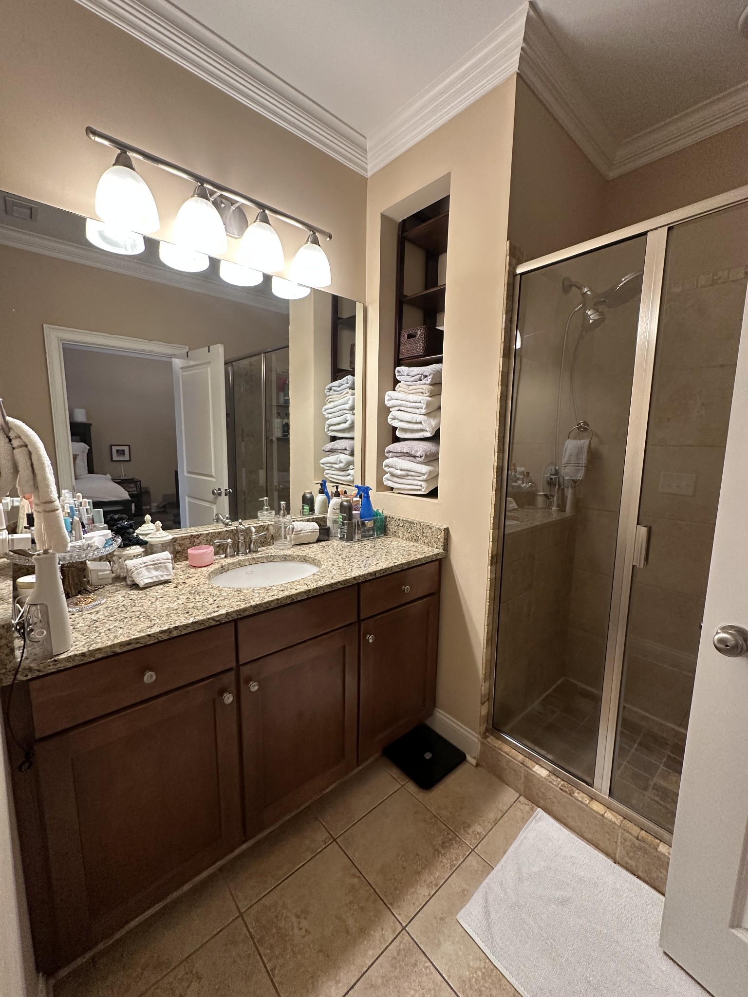 2114 Acklen Ave Unit: 305