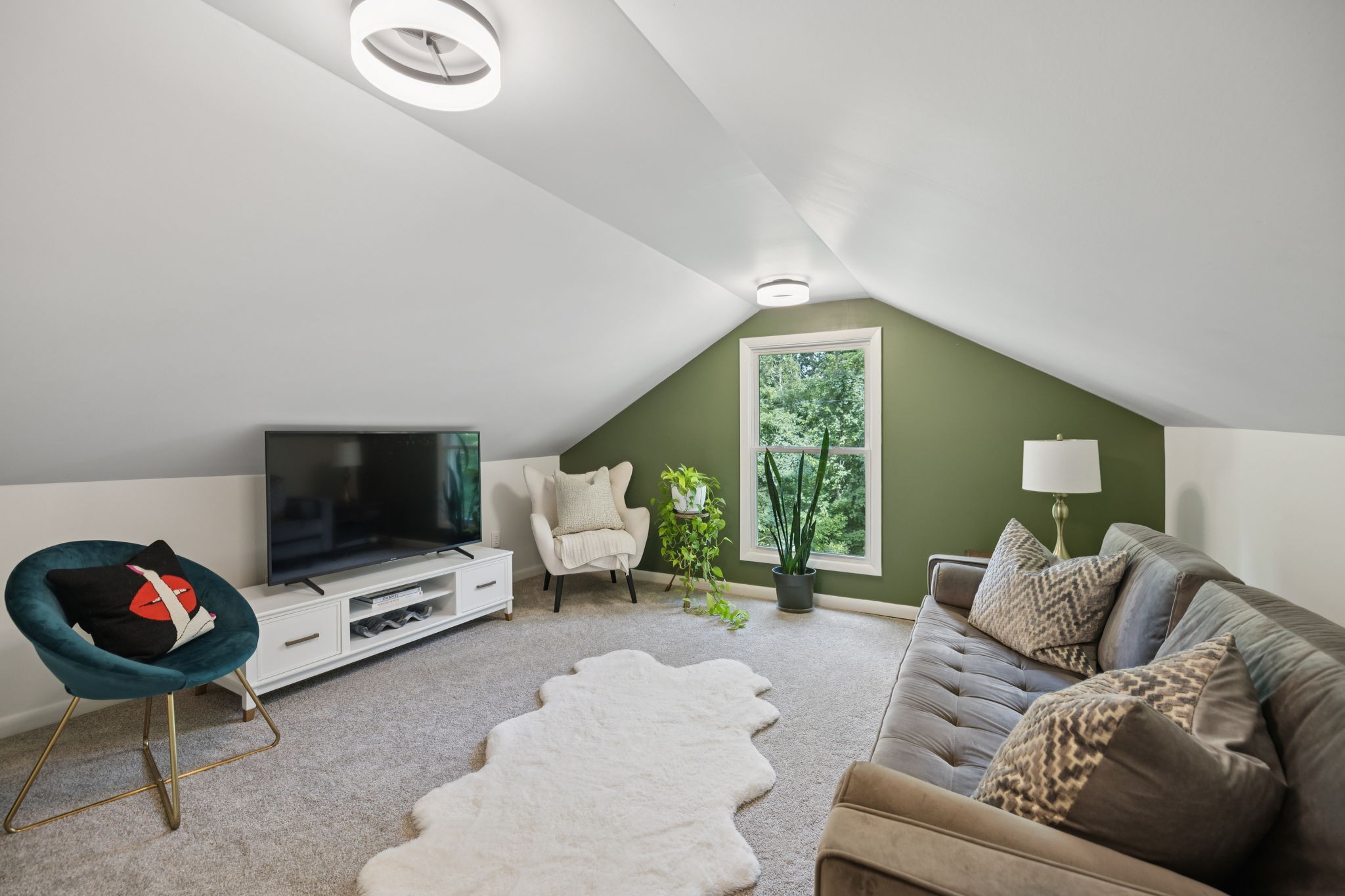 1603 Knight Ct