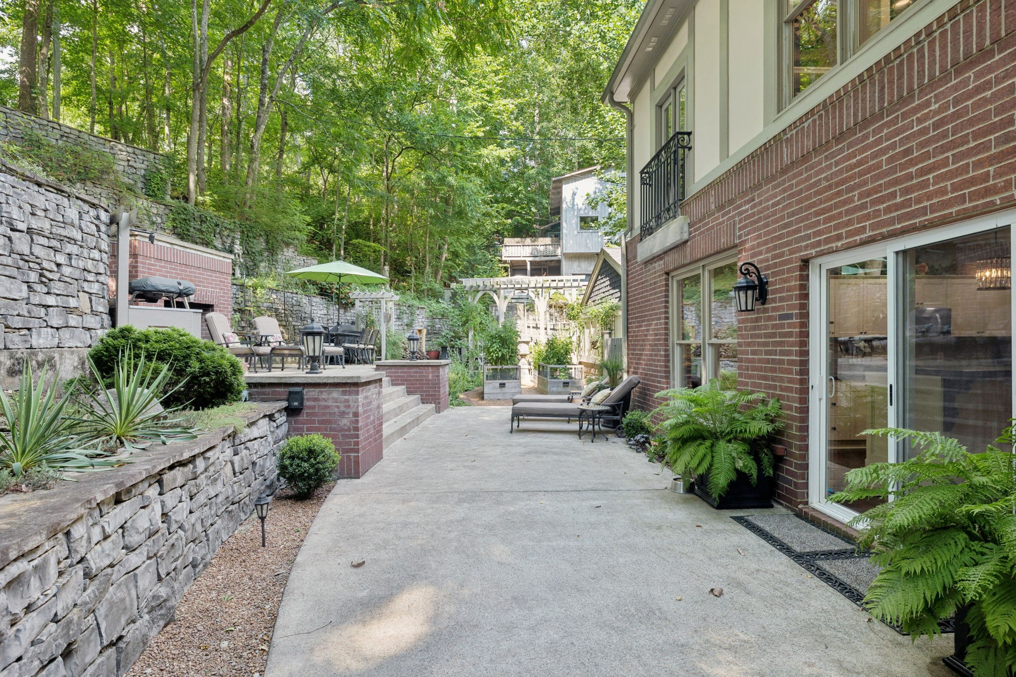 518 Wagon Ct