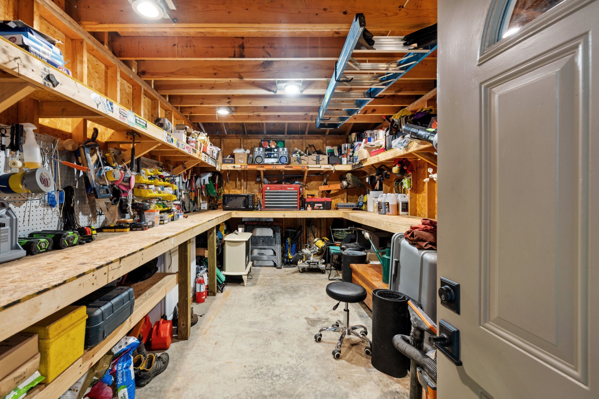 518 Wagon Ct