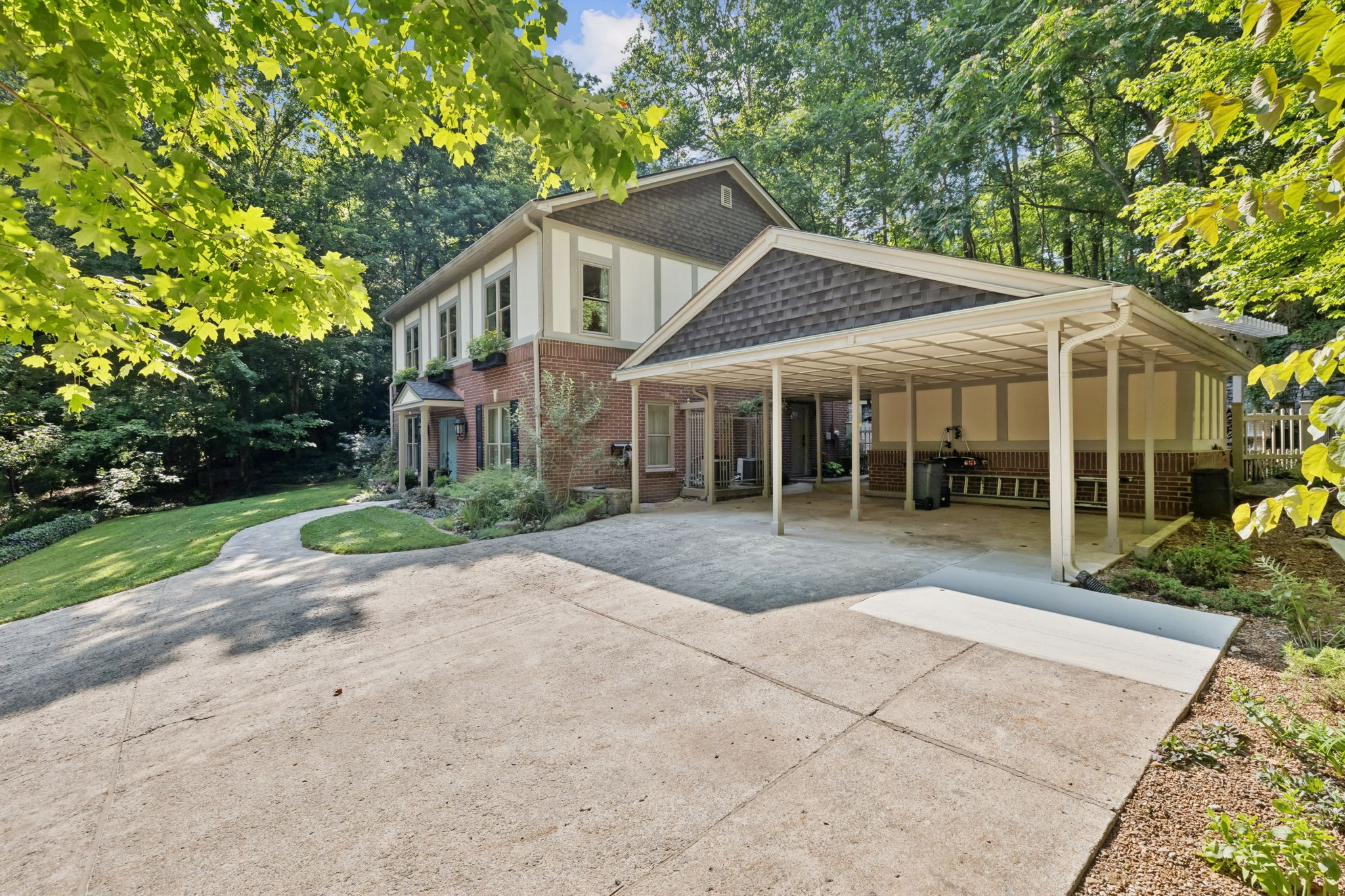 518 Wagon Ct