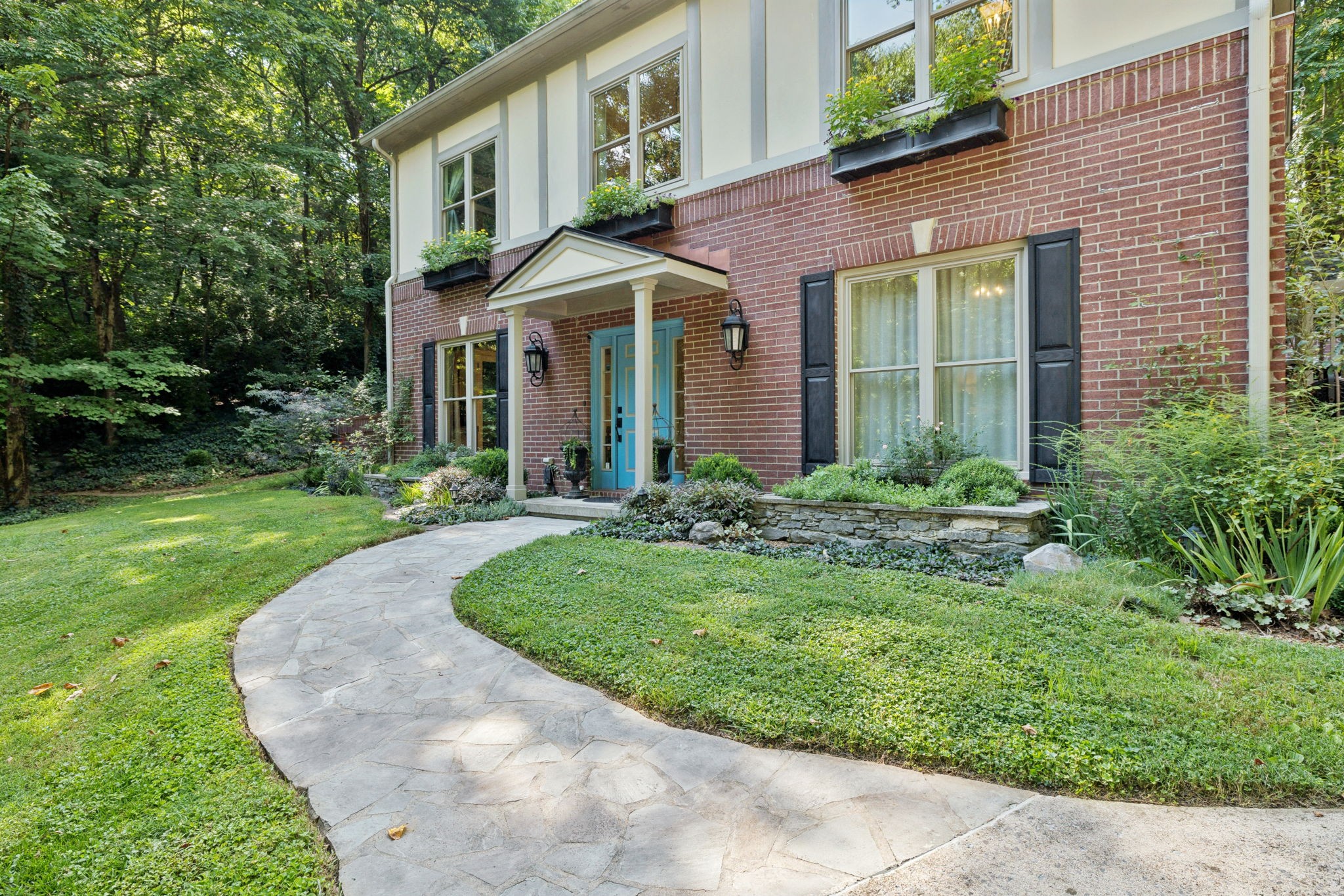 518 Wagon Ct