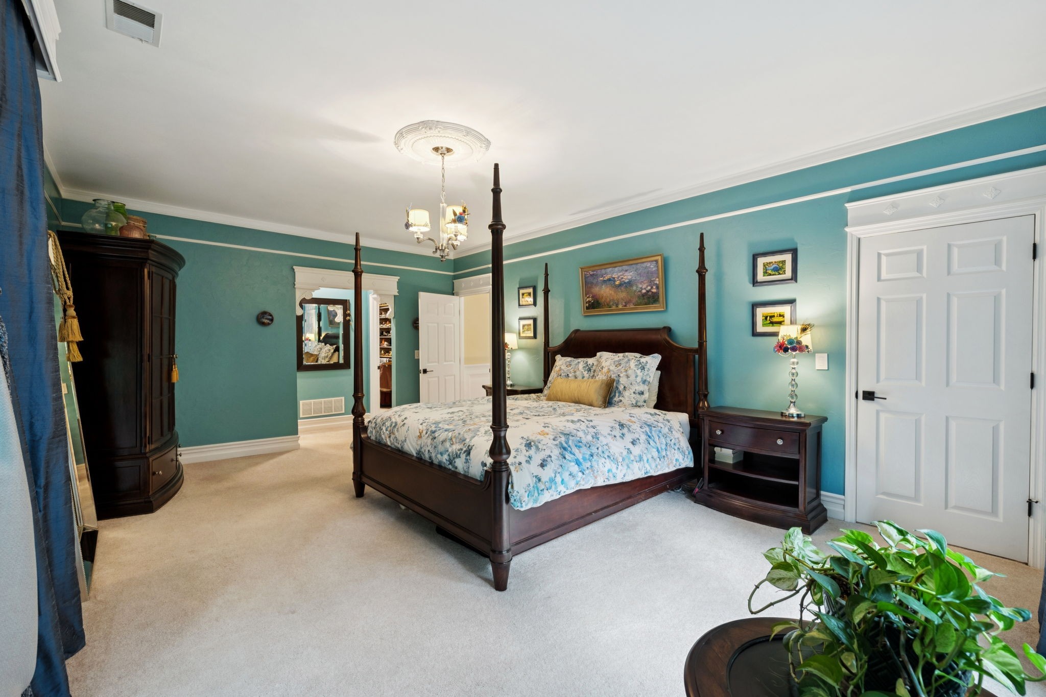 518 Wagon Ct