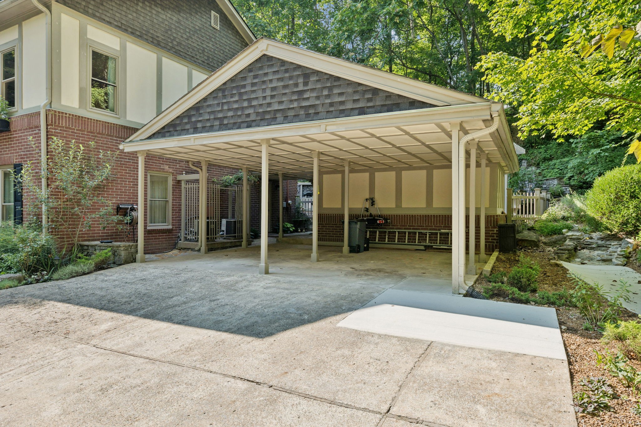 518 Wagon Ct