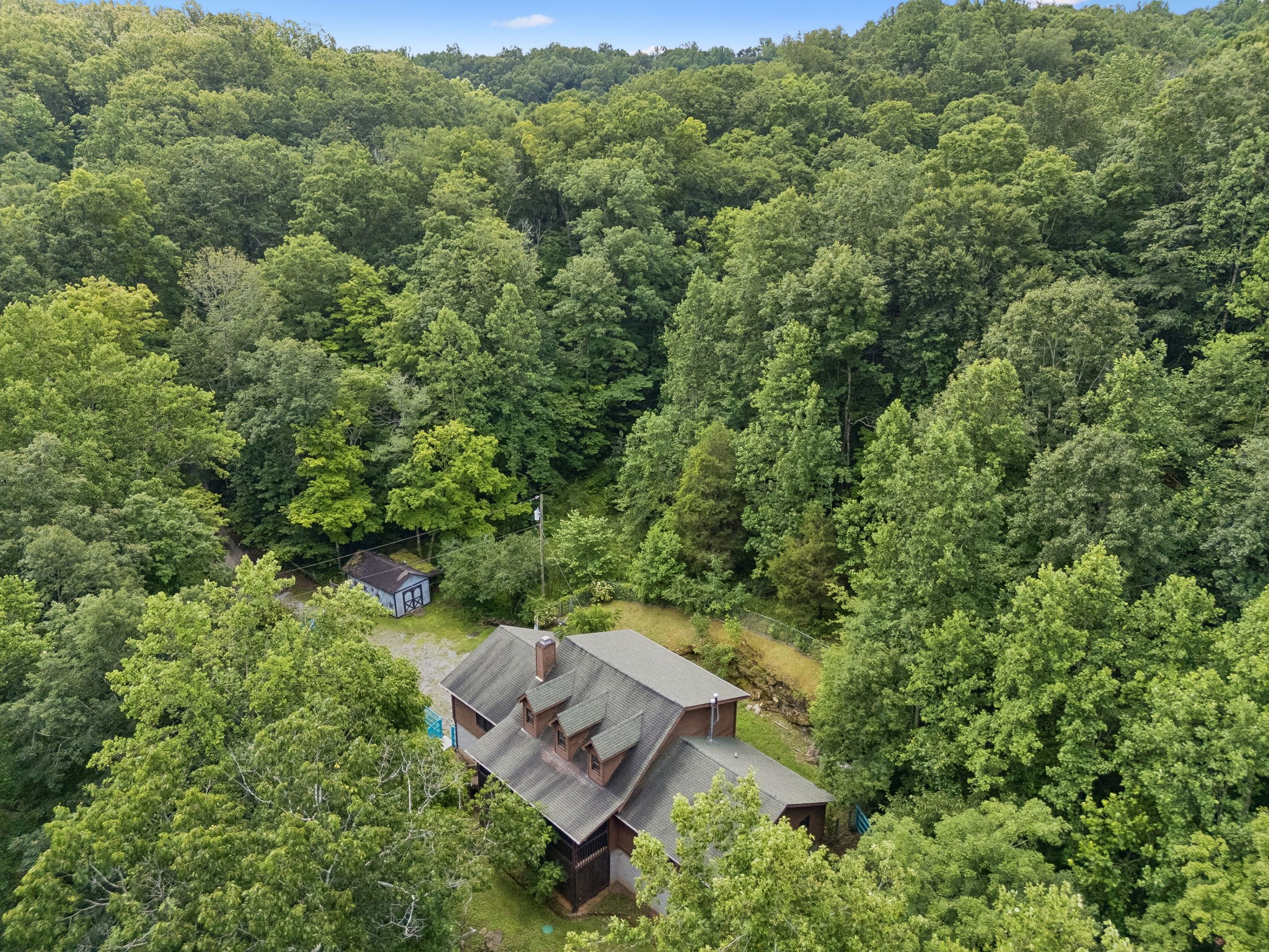 3755 Bear Hollow Rd