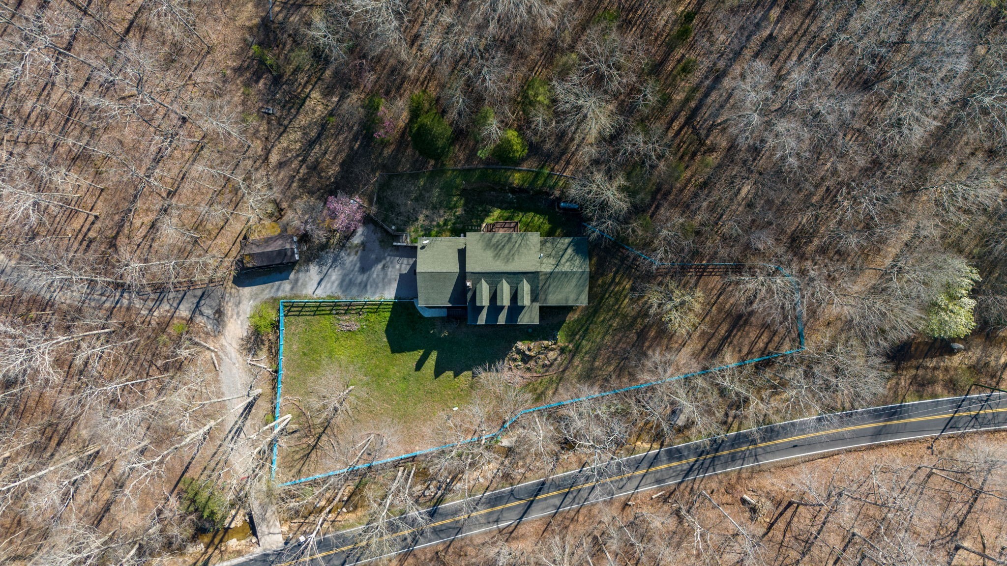 3755 Bear Hollow Rd