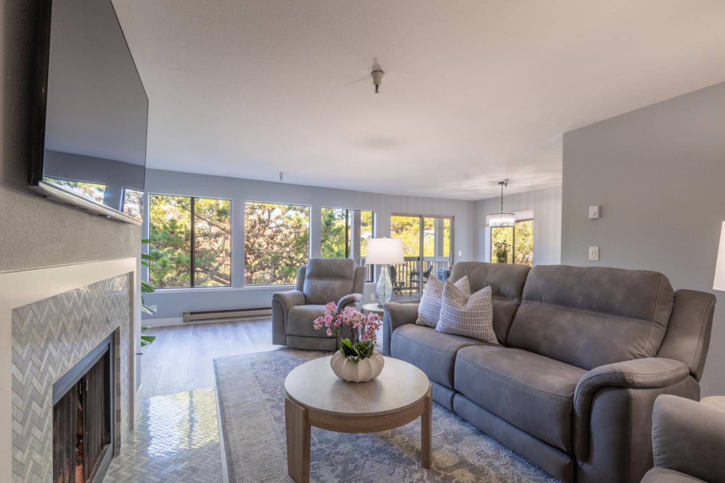 21 Shepherds Knoll DR