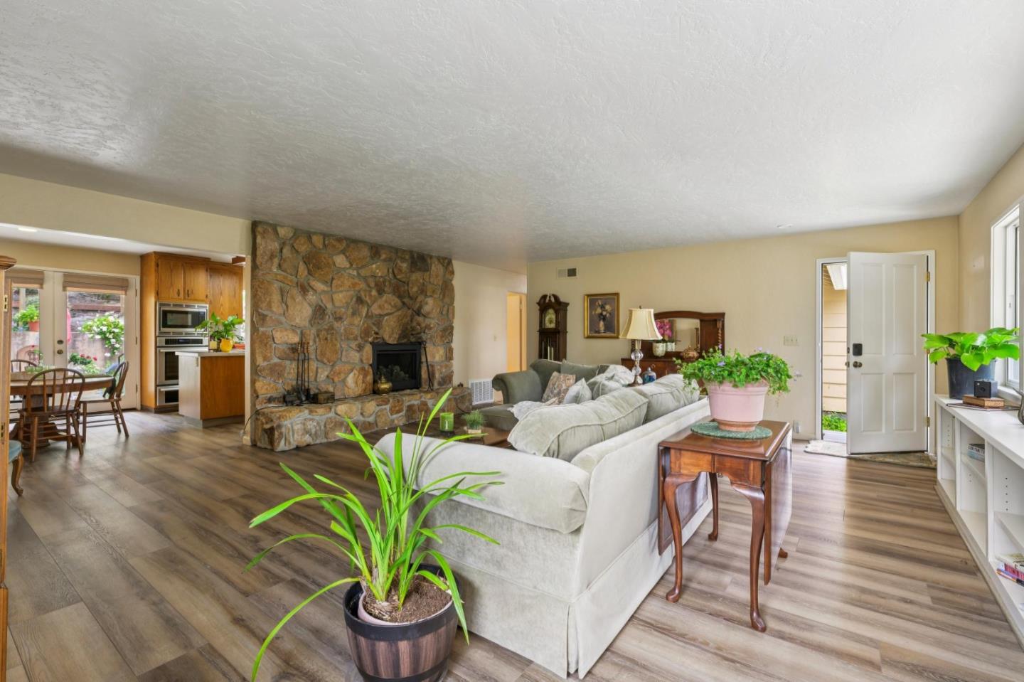 127 Mar Vista Drive