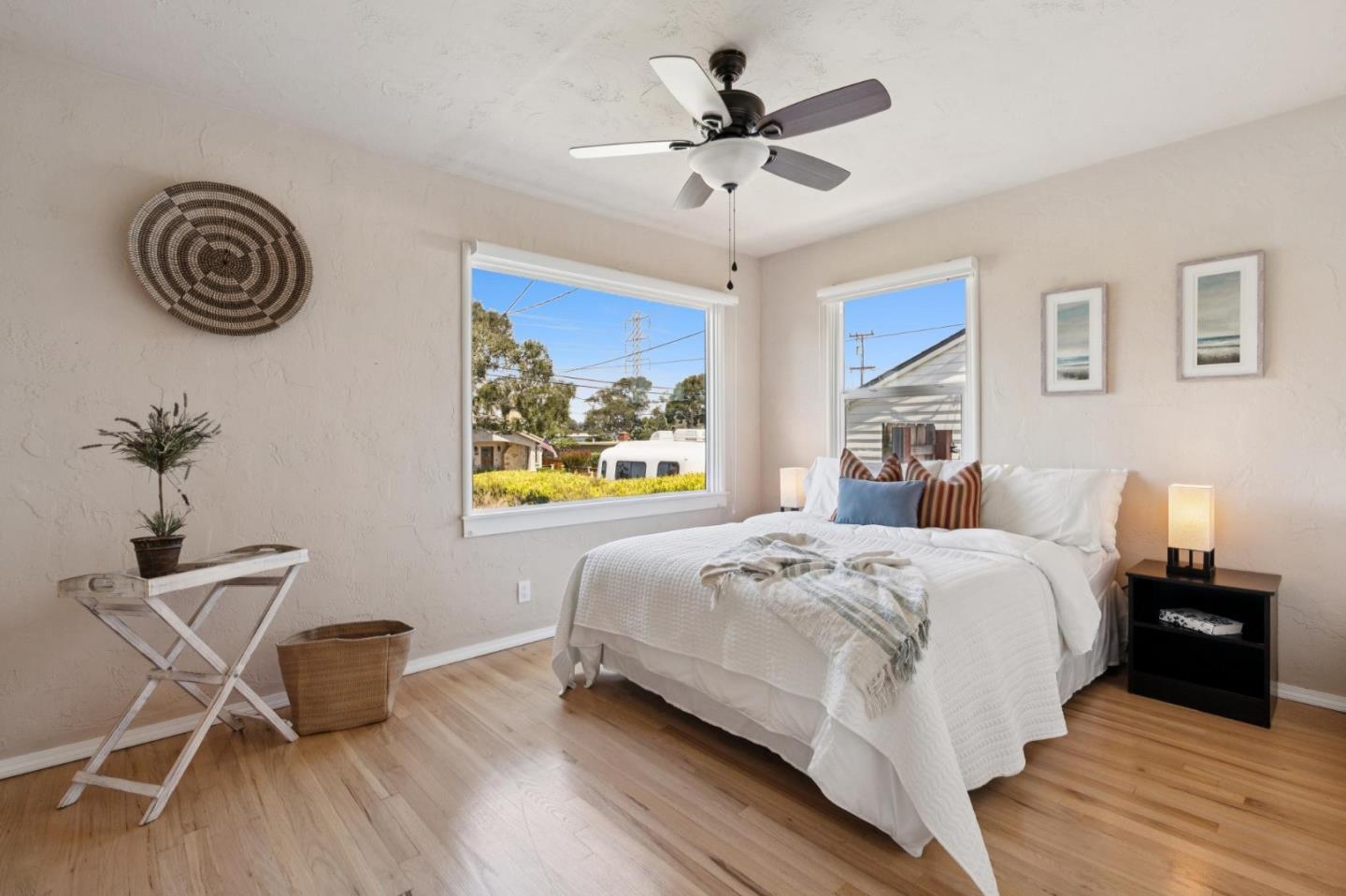 1000 Portola DR