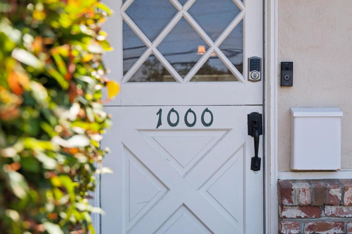 1000 Portola DR