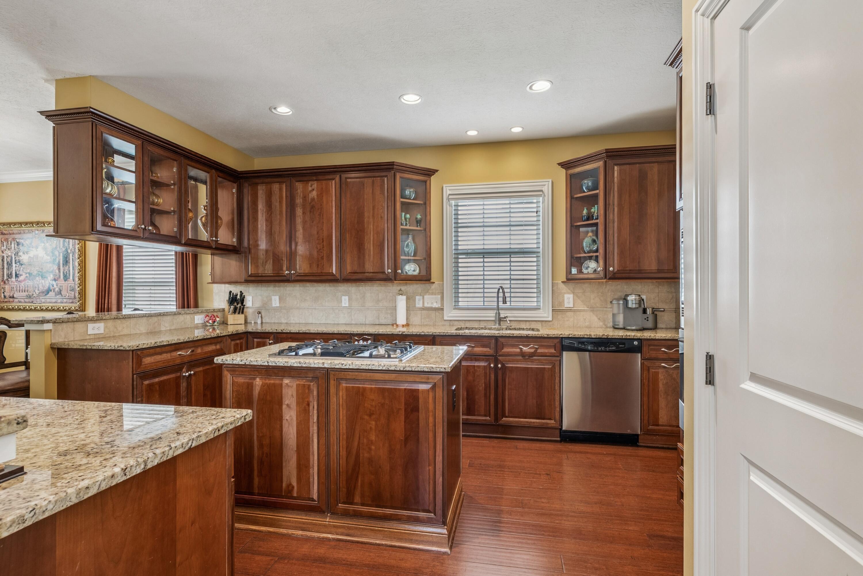 8175 Parsons Pass