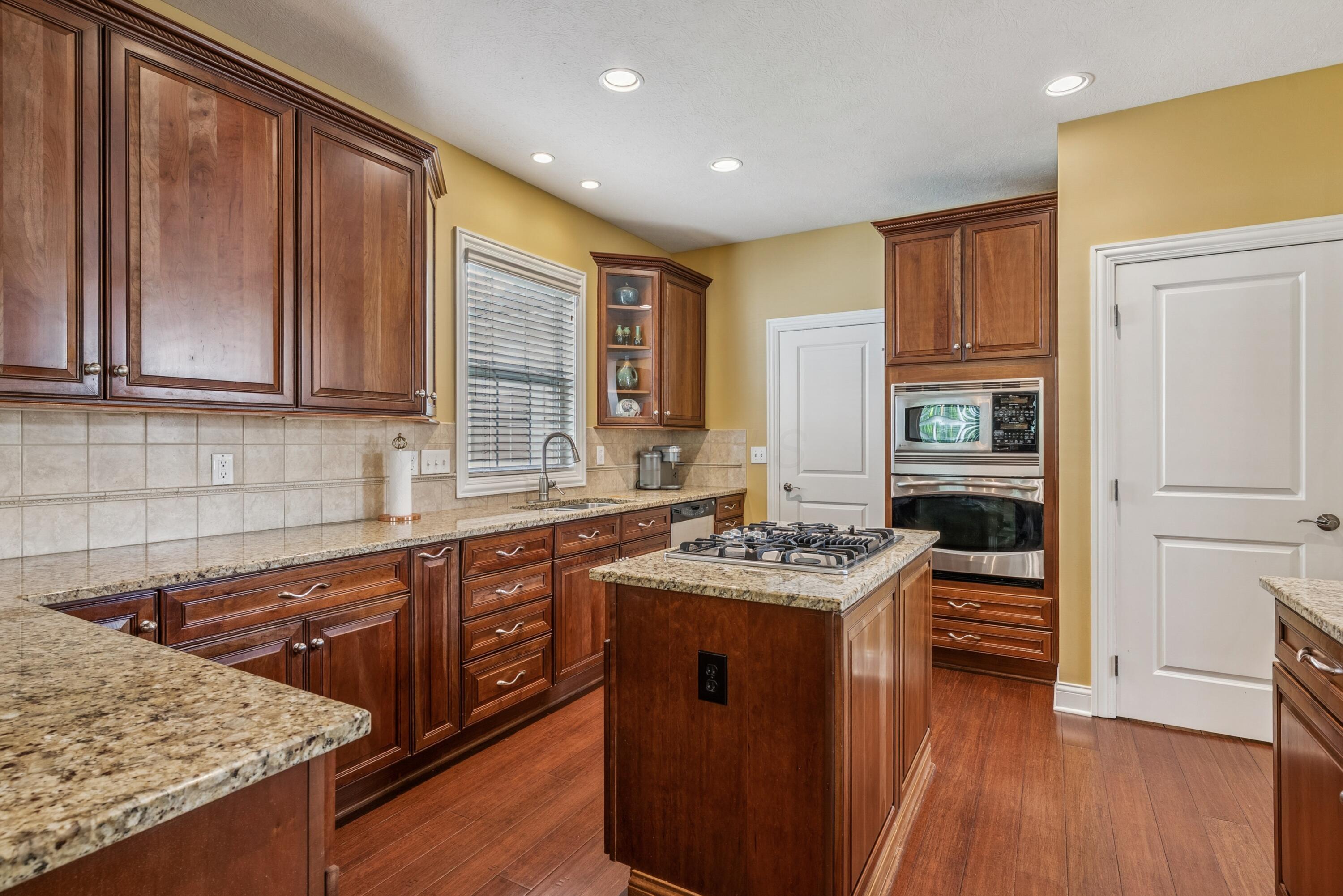 8175 Parsons Pass