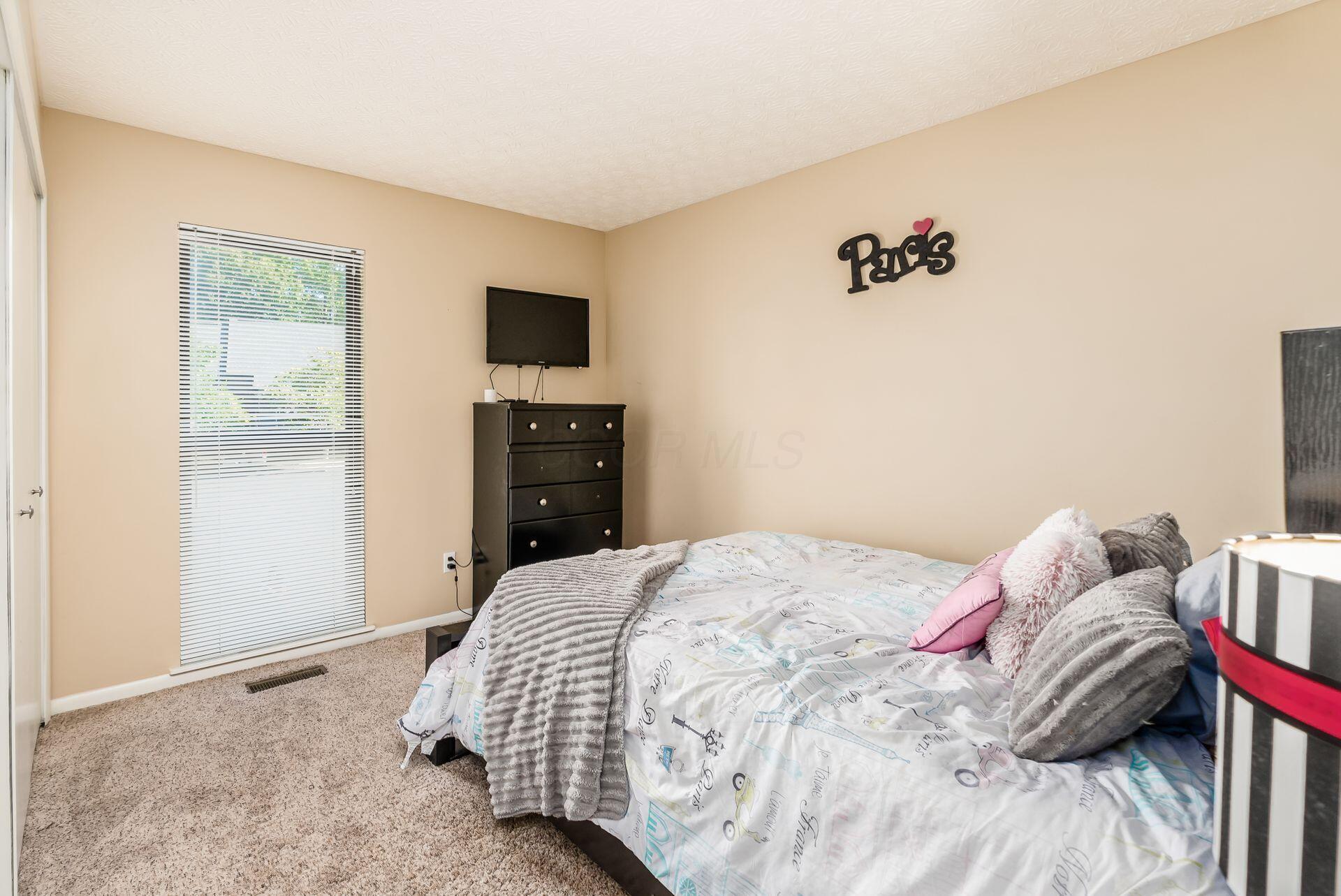 4845 Smoketalk Lane, 7 7