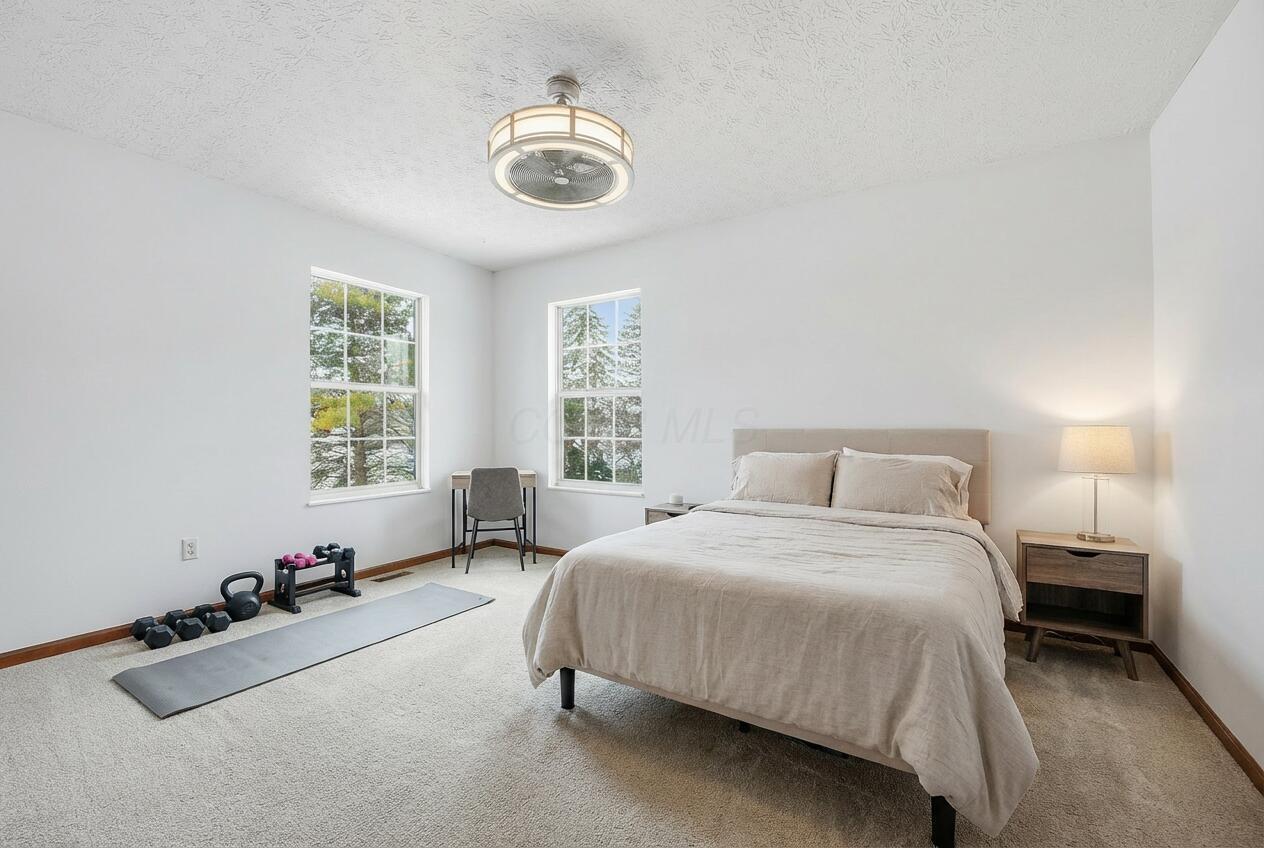 339 Aylesbury Drive S