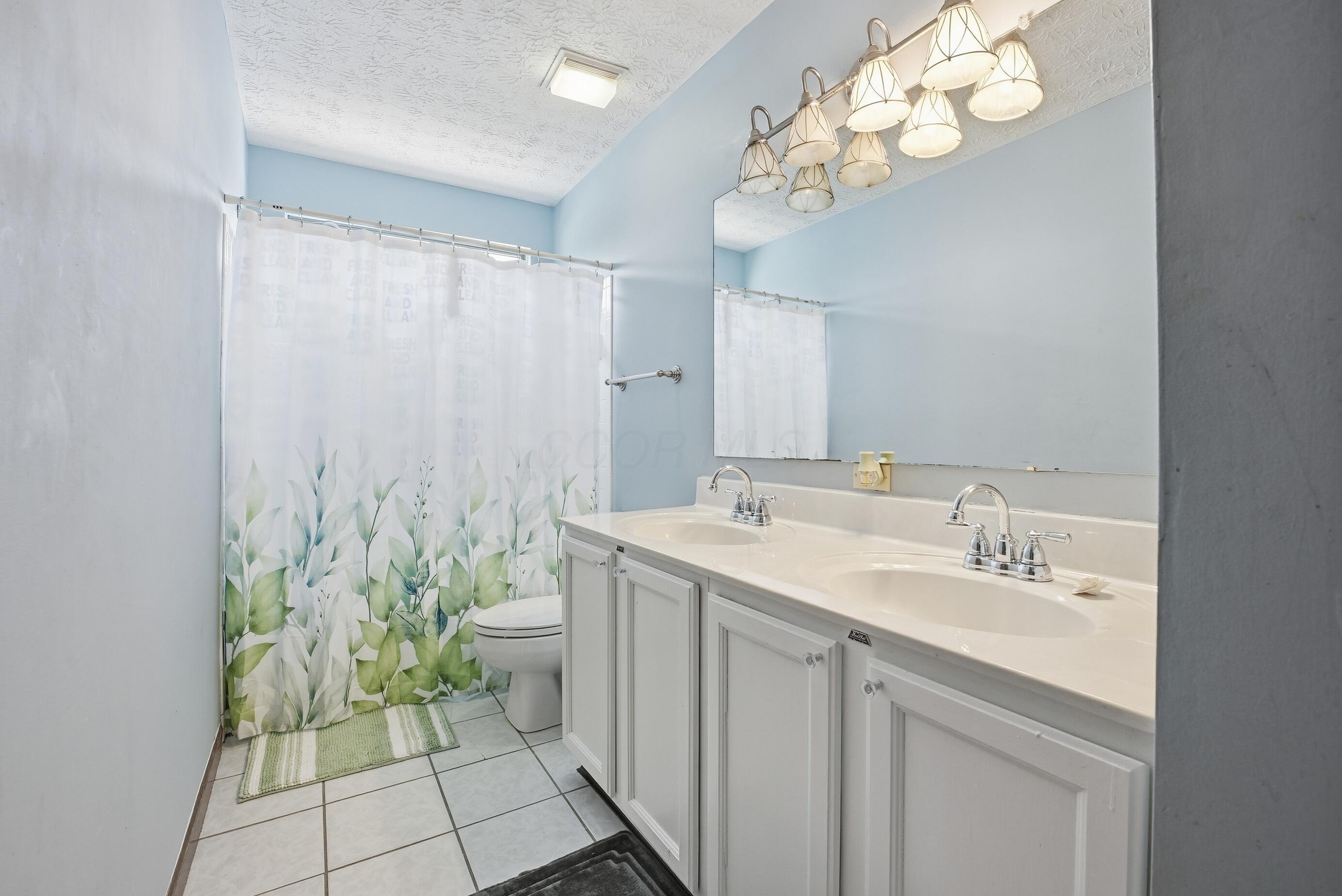 339 Aylesbury Drive S