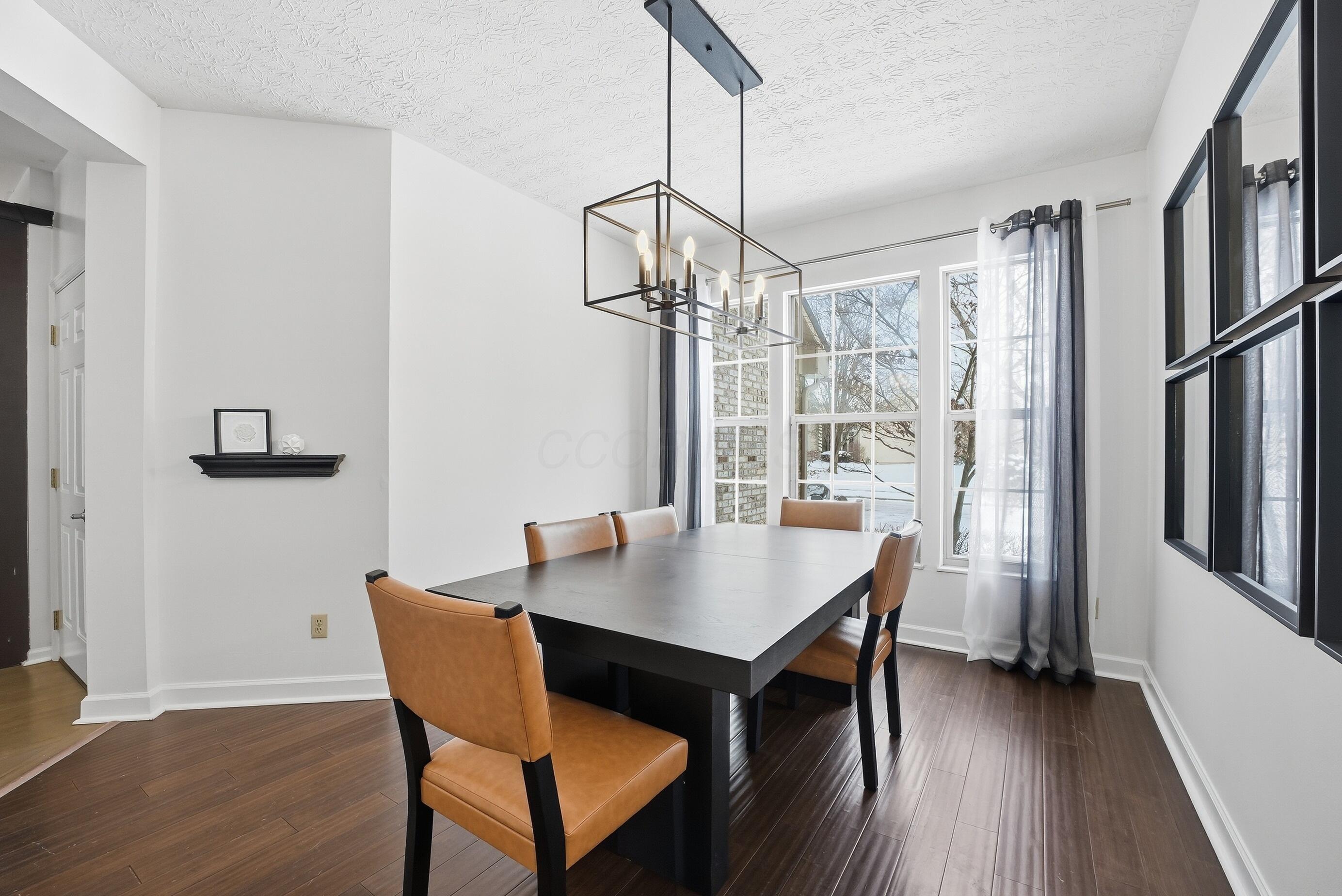 339 Aylesbury Drive S