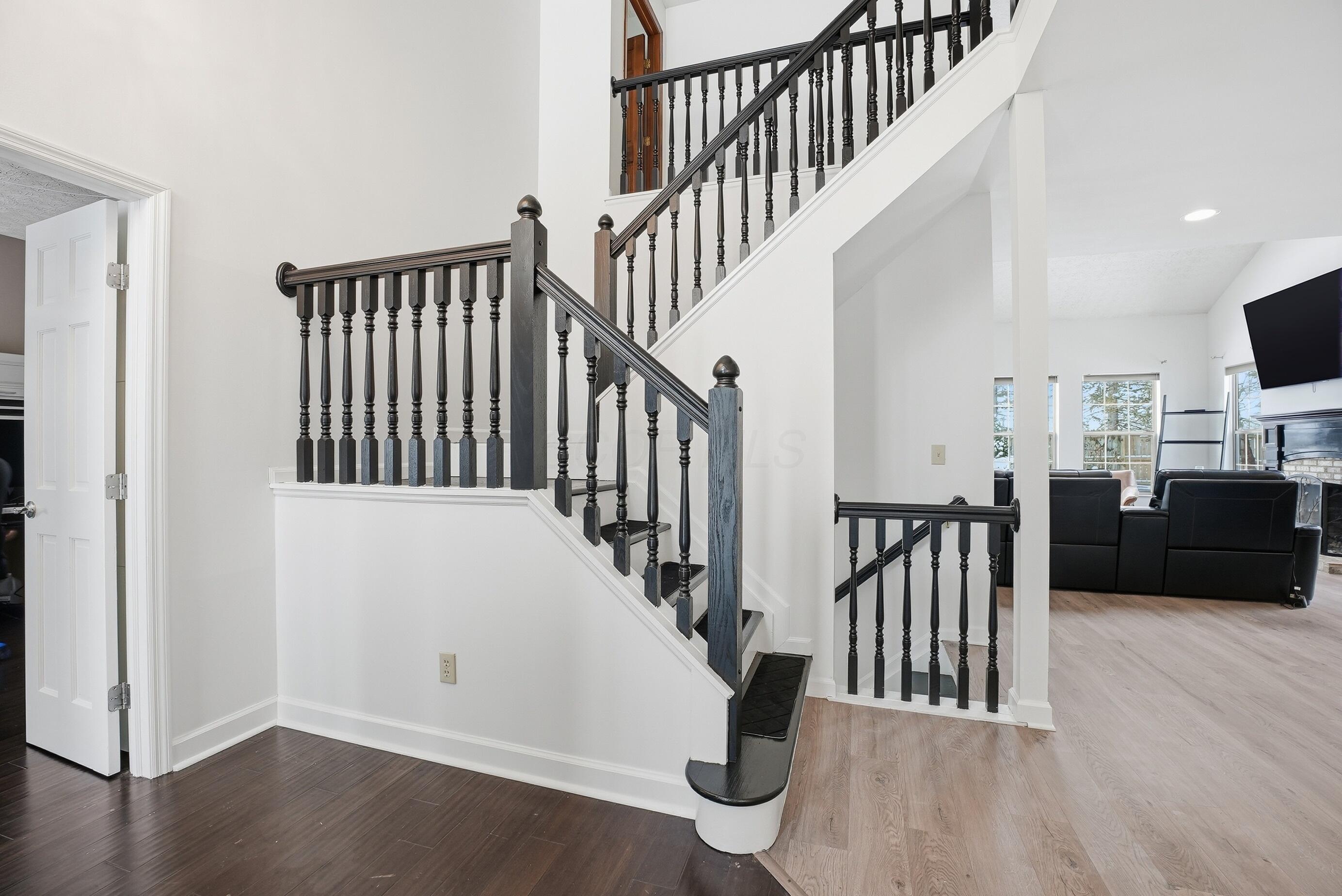 339 Aylesbury Drive S