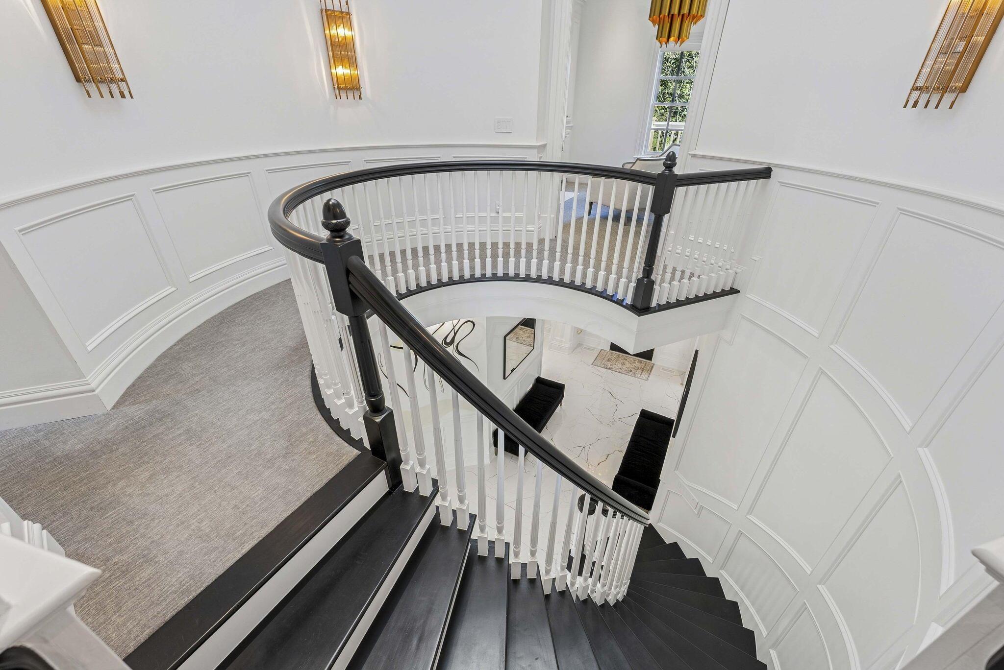 1 Bottomley Crescent