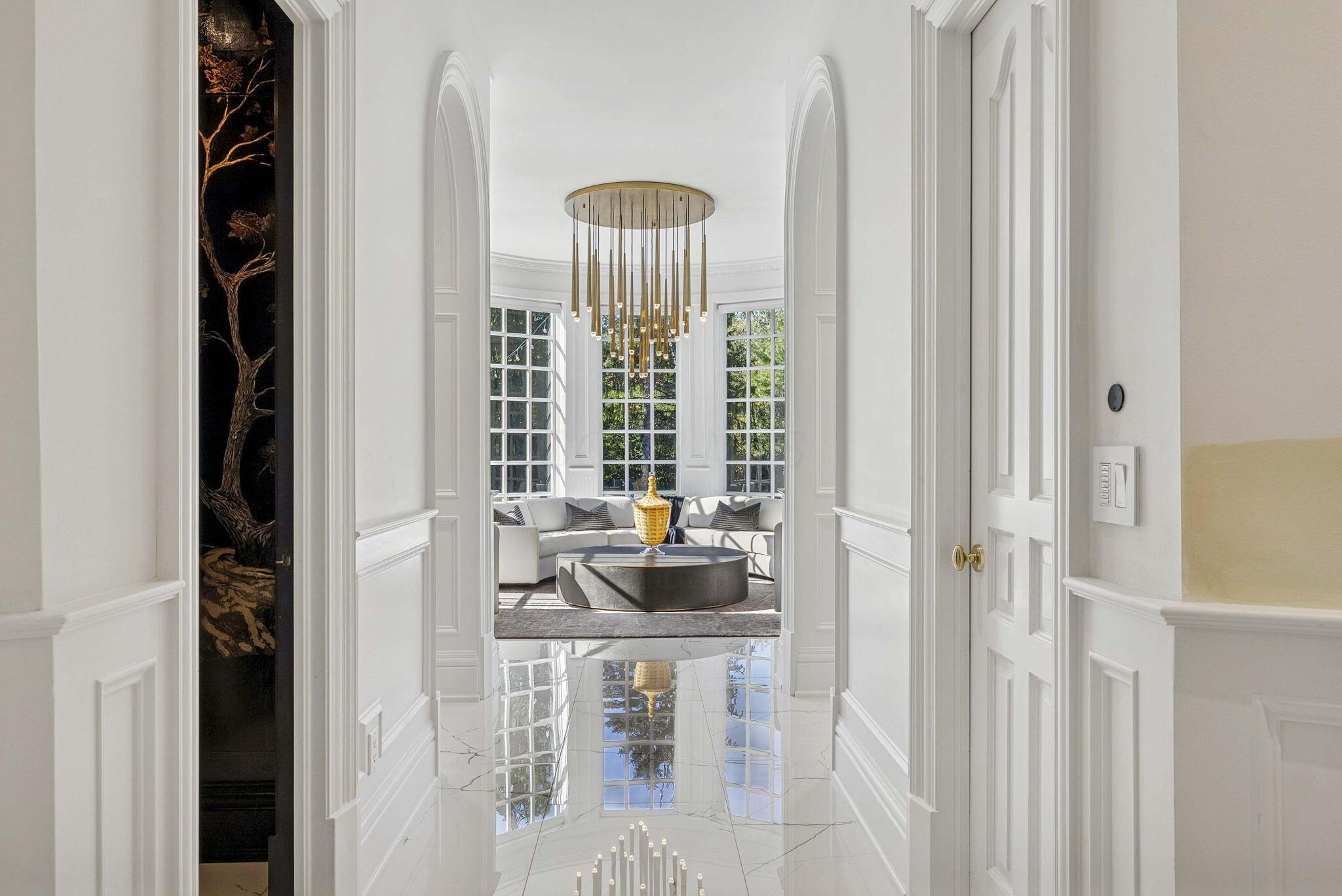 1 Bottomley Crescent