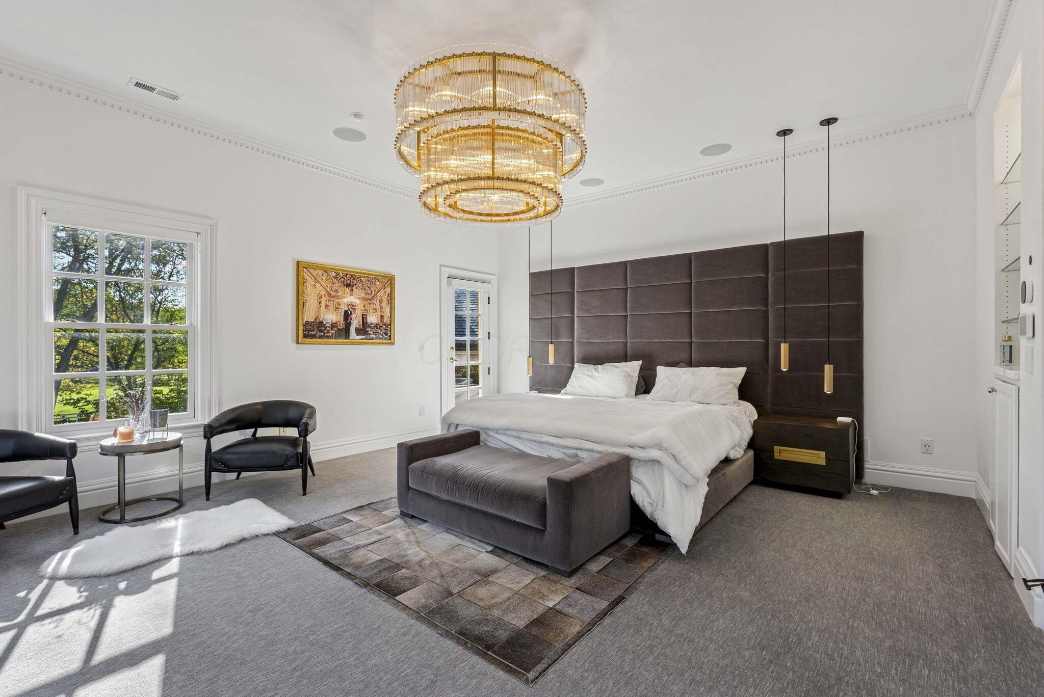 1 Bottomley Crescent