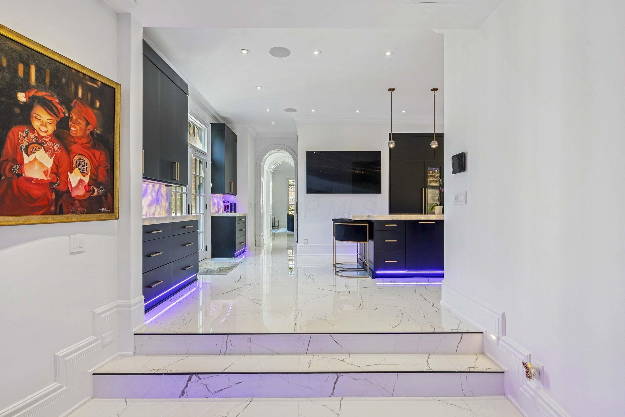 1 Bottomley Crescent