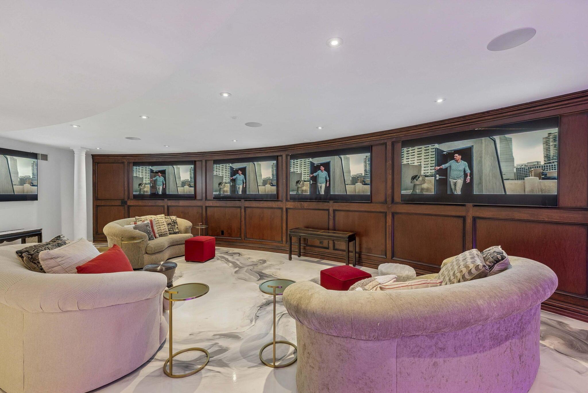 1 Bottomley Crescent