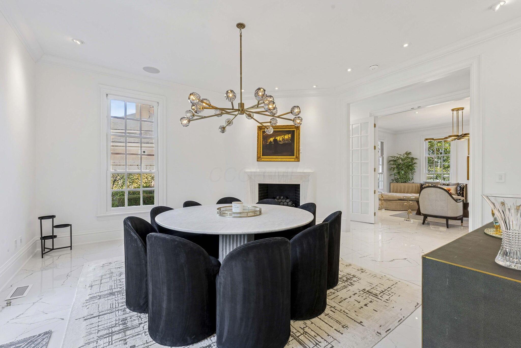 1 Bottomley Crescent