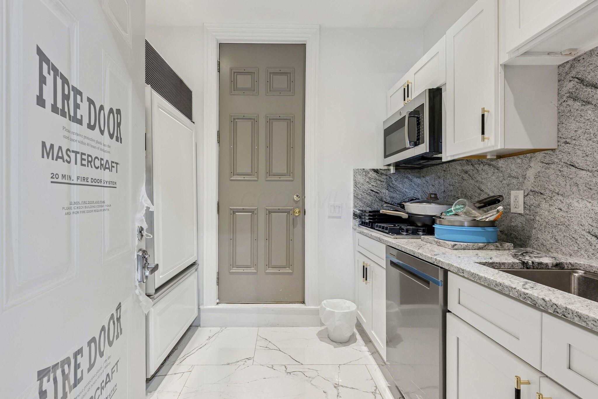 1 Bottomley Crescent