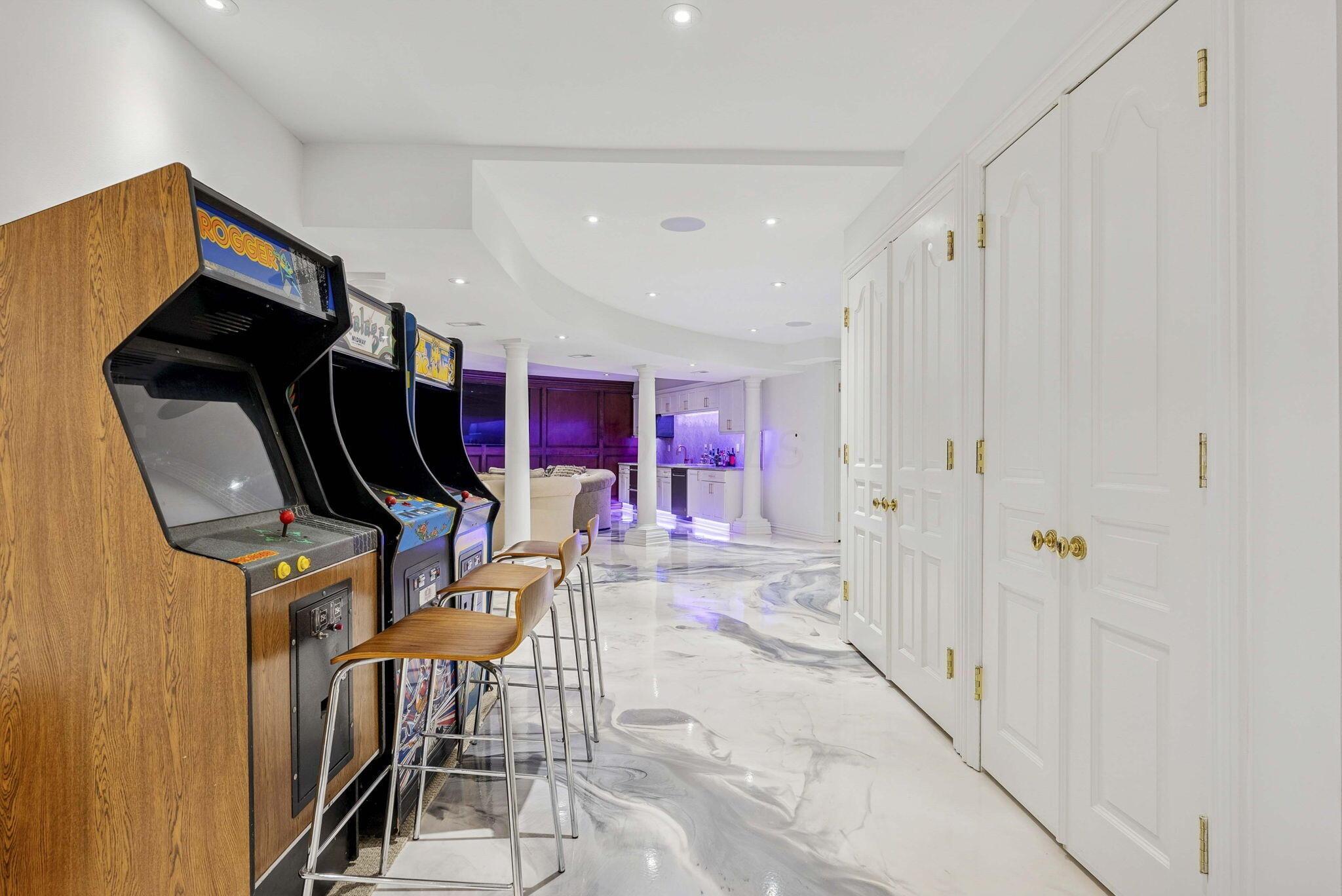 1 Bottomley Crescent