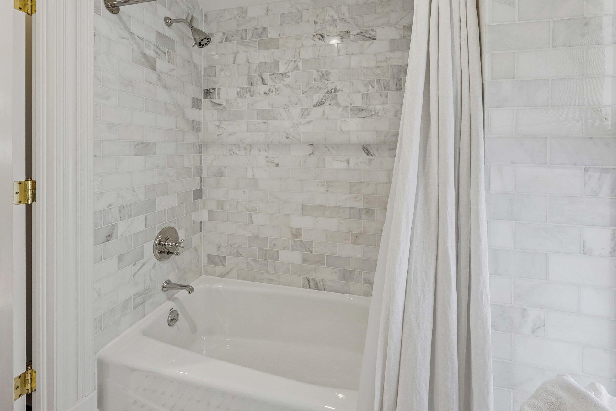 1 Bottomley Crescent