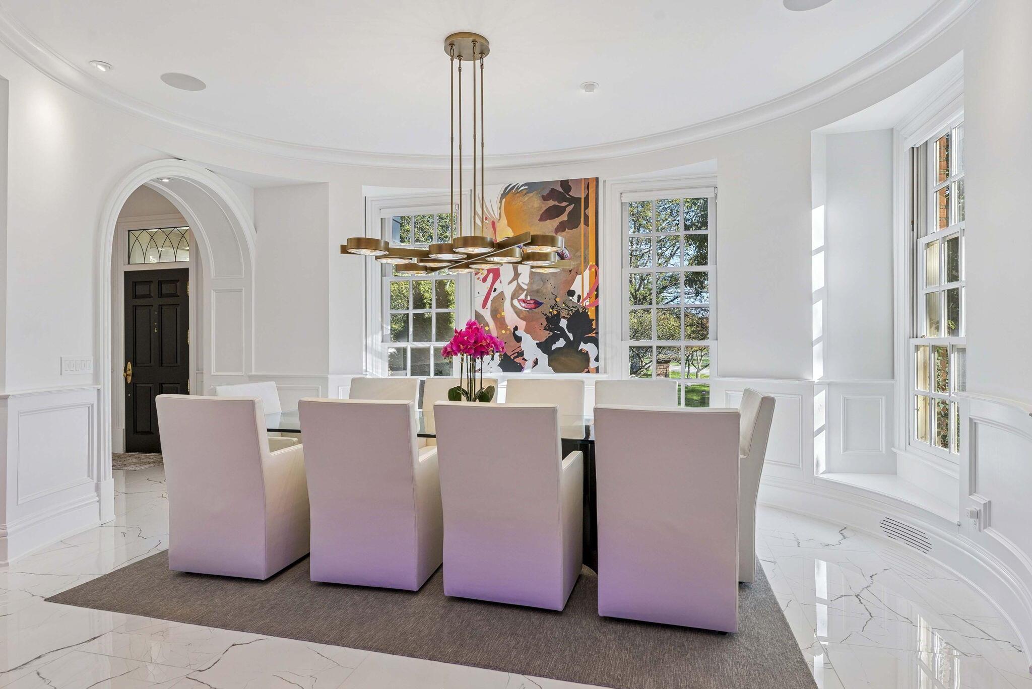 1 Bottomley Crescent