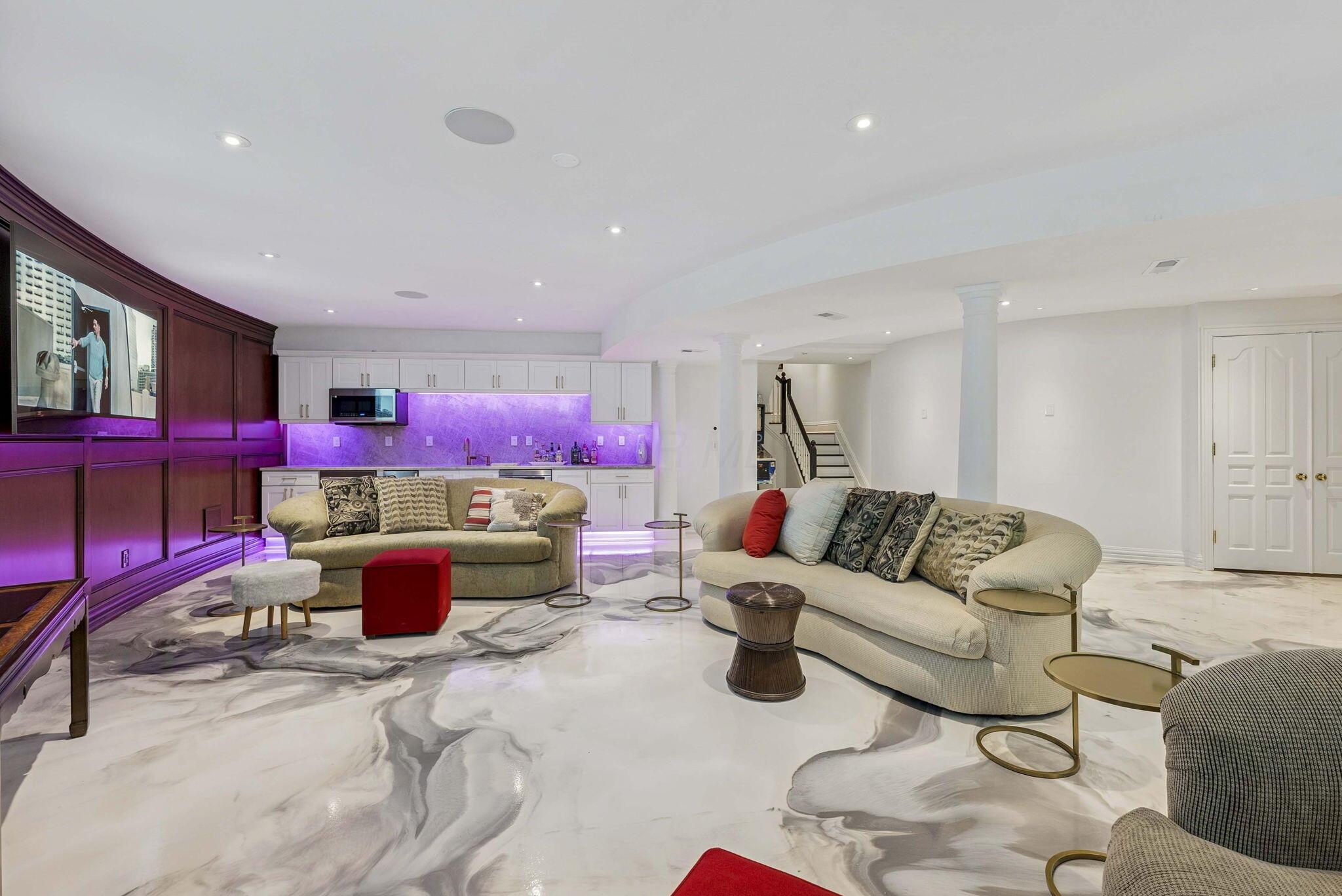 1 Bottomley Crescent