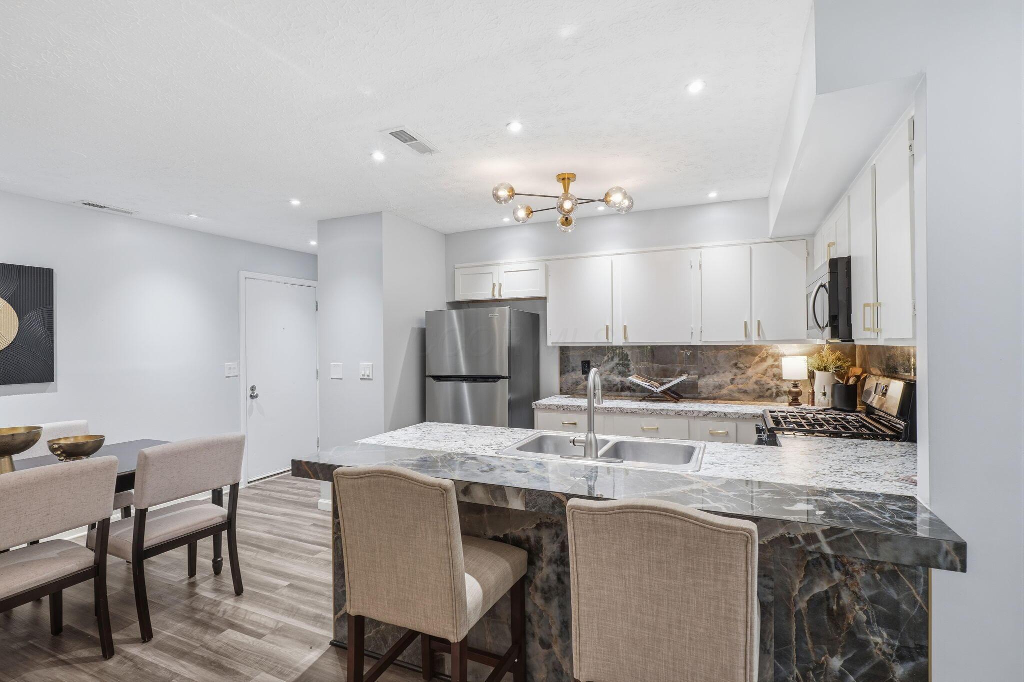 5334 Darlington Road, DR5334