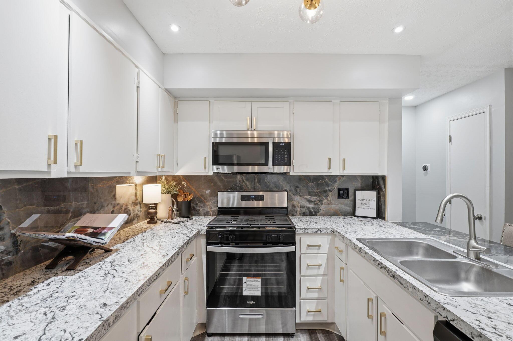 5334 Darlington Road, DR5334