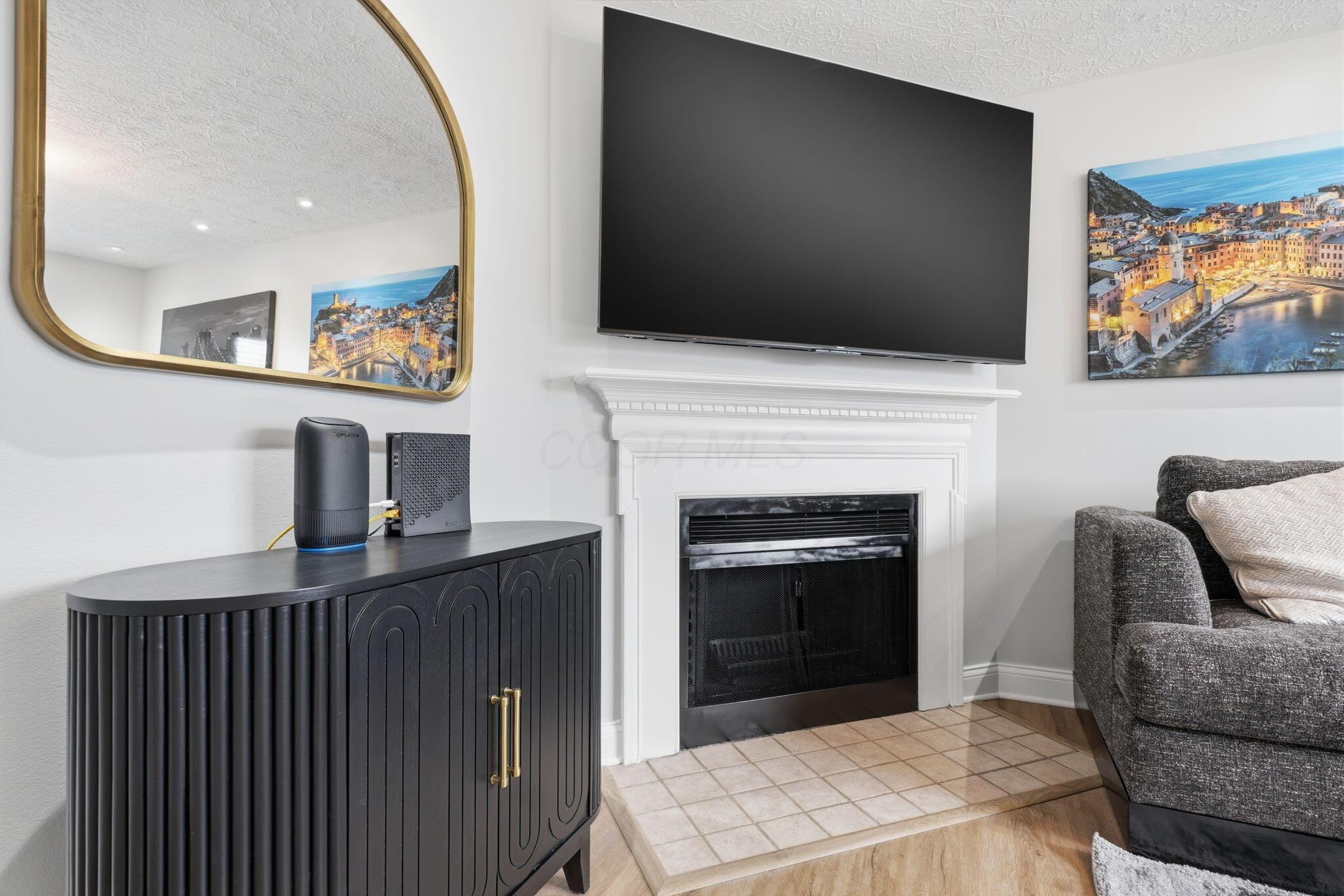 7909 Thornfield Lane, 41