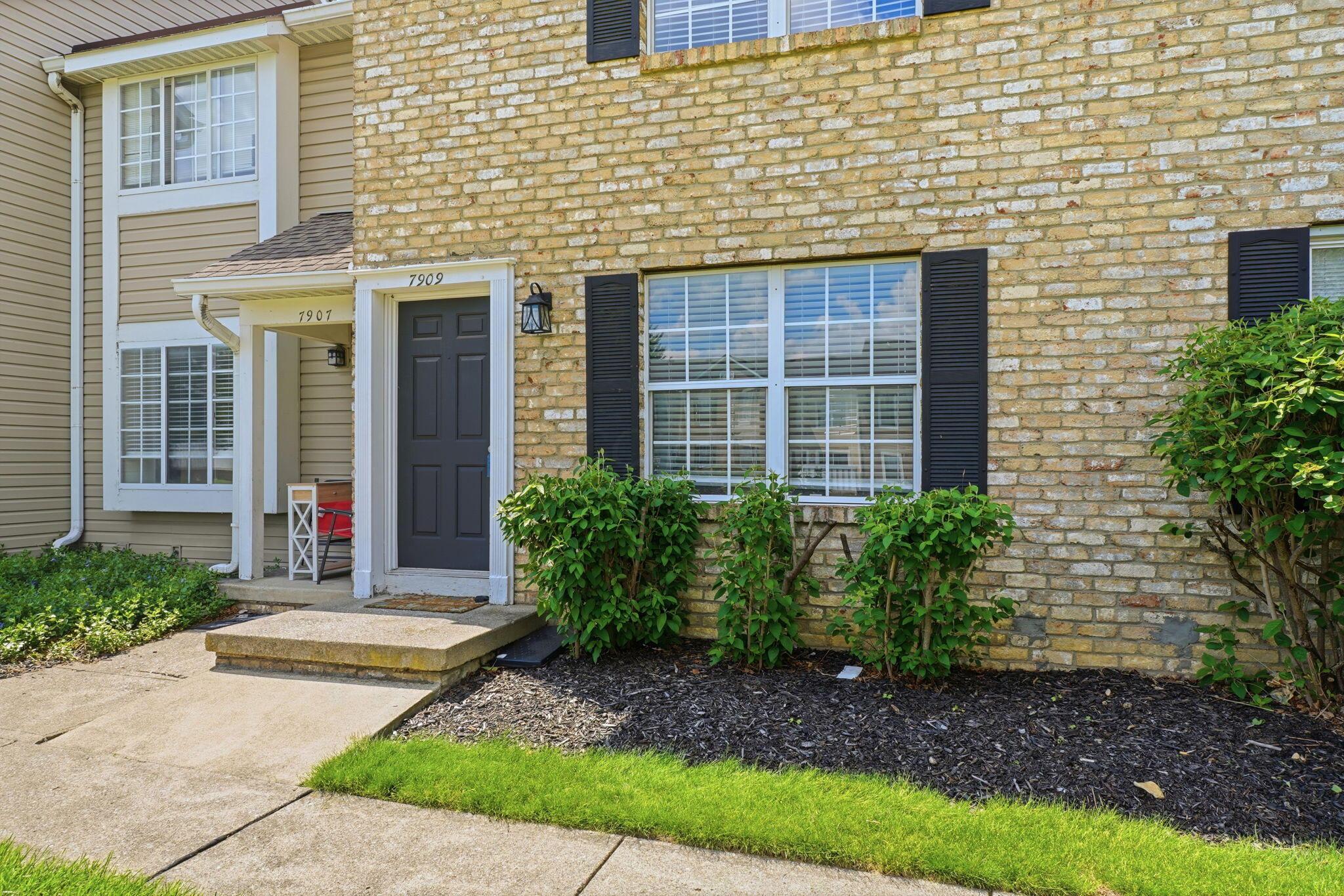 7909 Thornfield Lane, 41