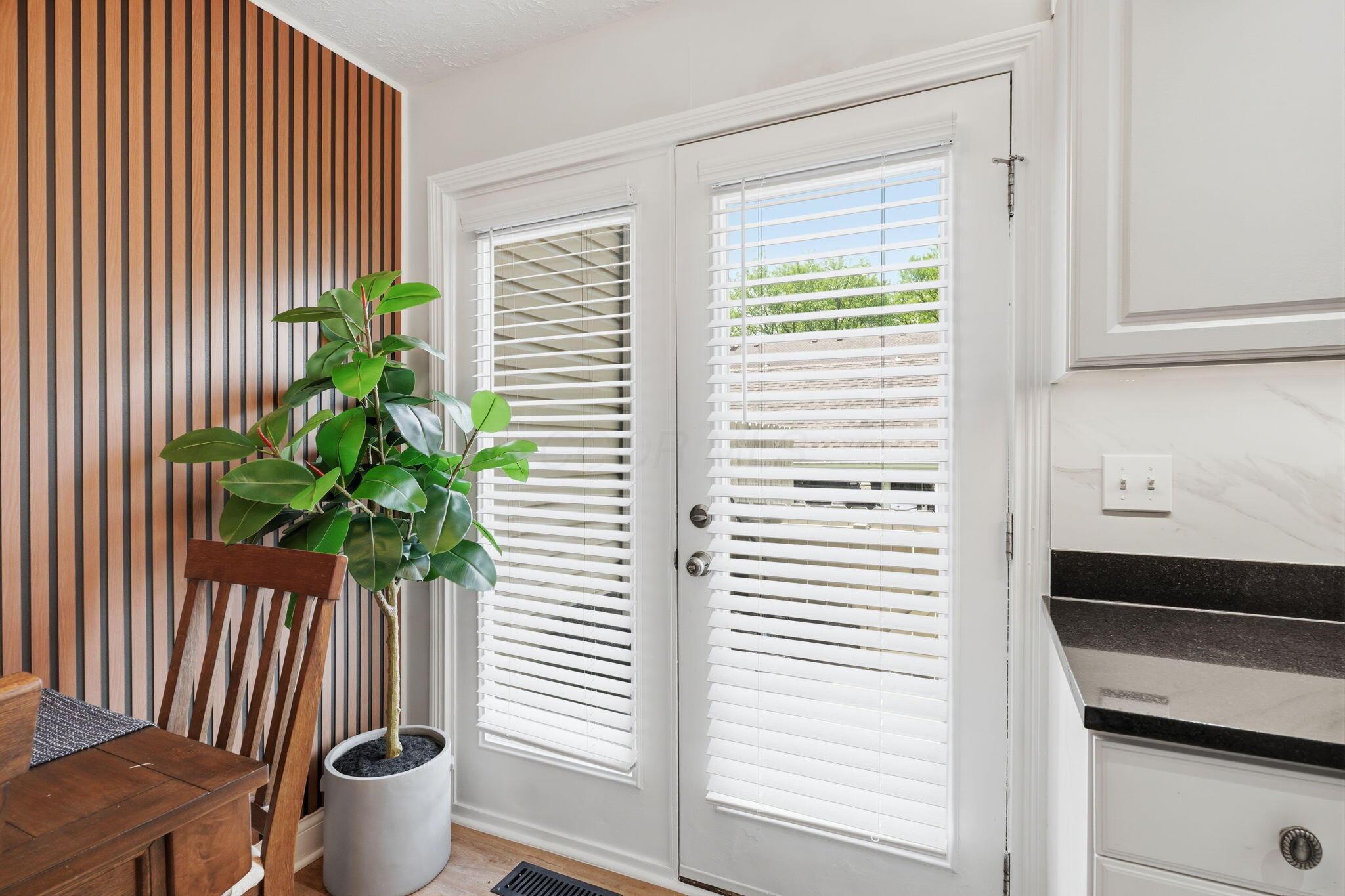 7909 Thornfield Lane, 41