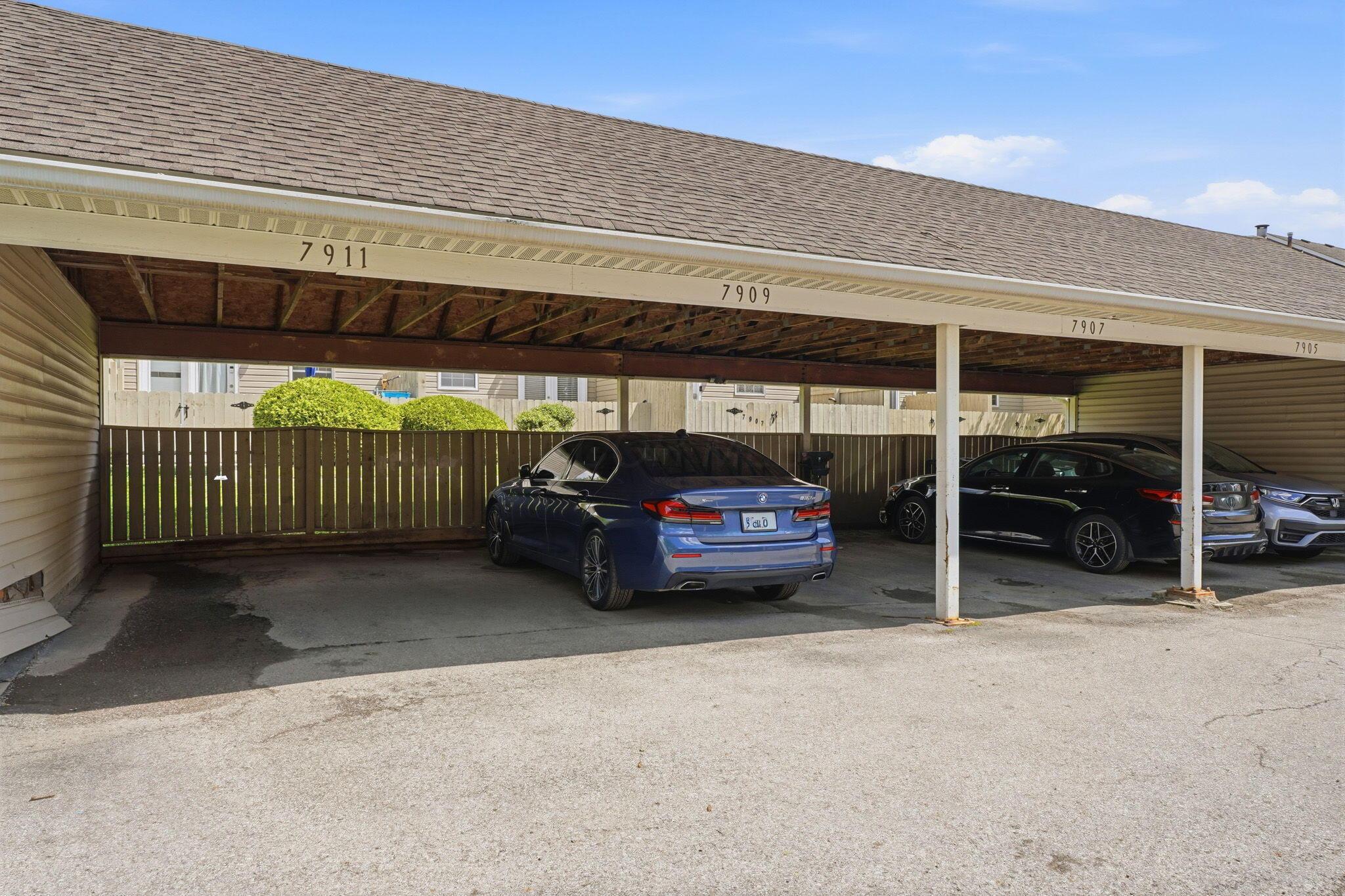 7909 Thornfield Lane, 41