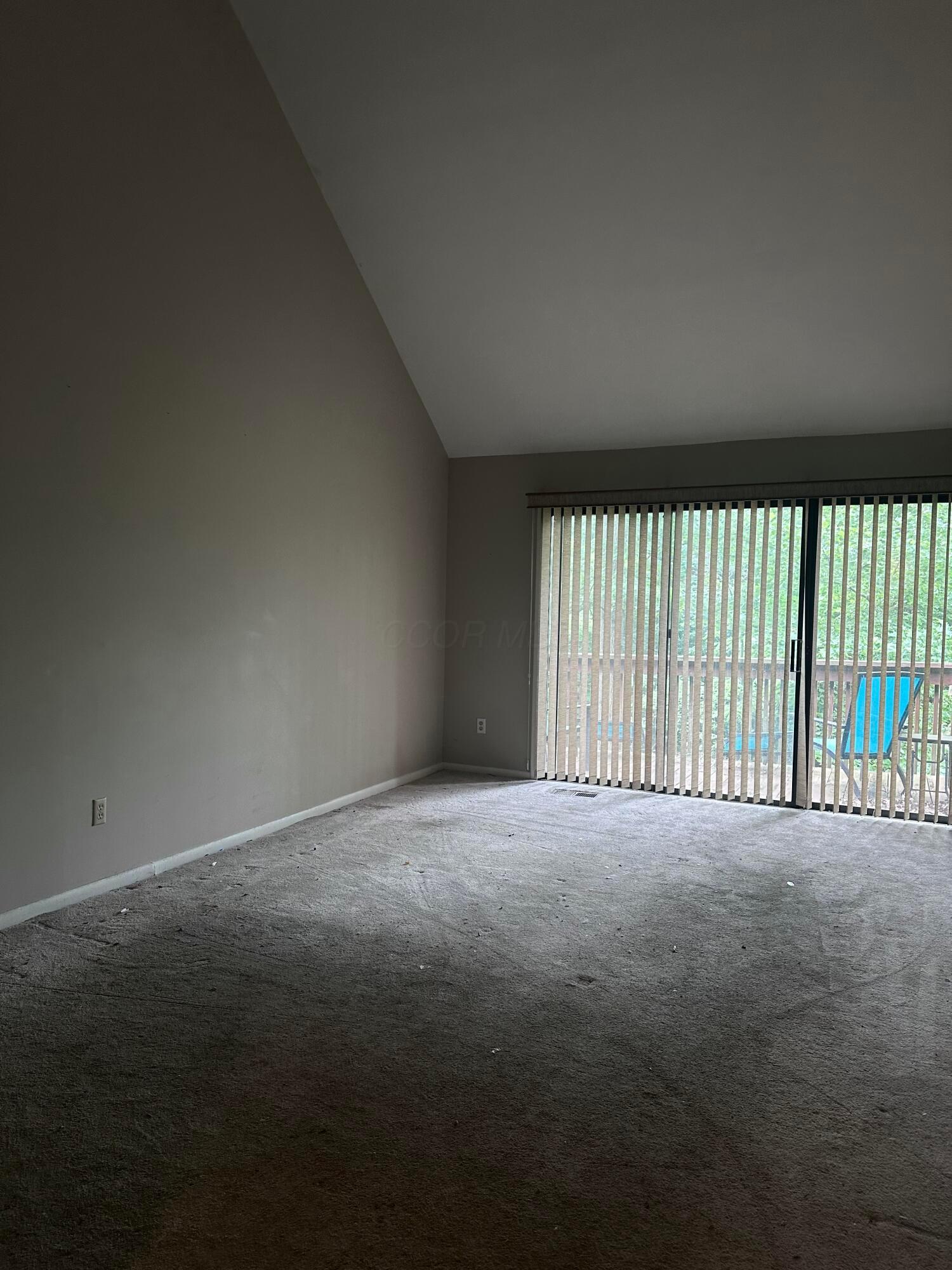 4845 Smoketalk Lane, 7