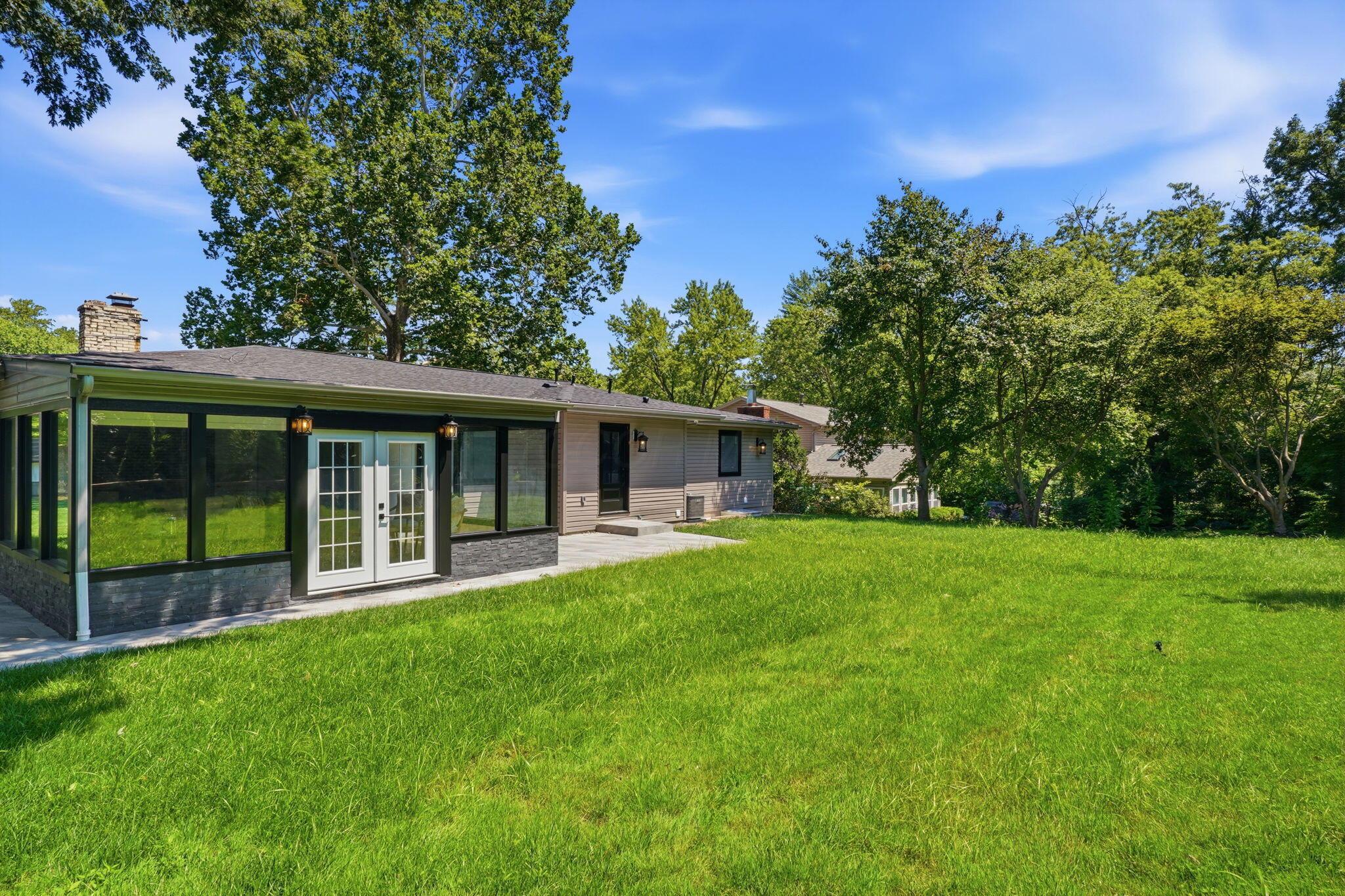 893 Singing Hills Lane