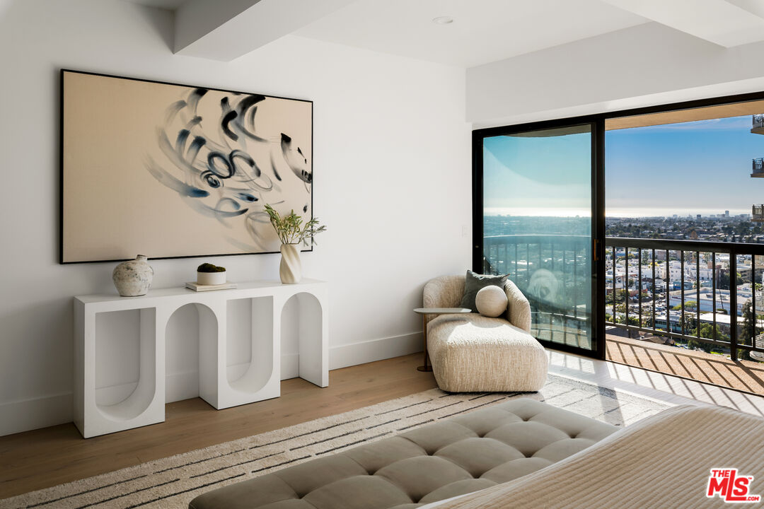 10790 Wilshire Blvd Unit: 1604