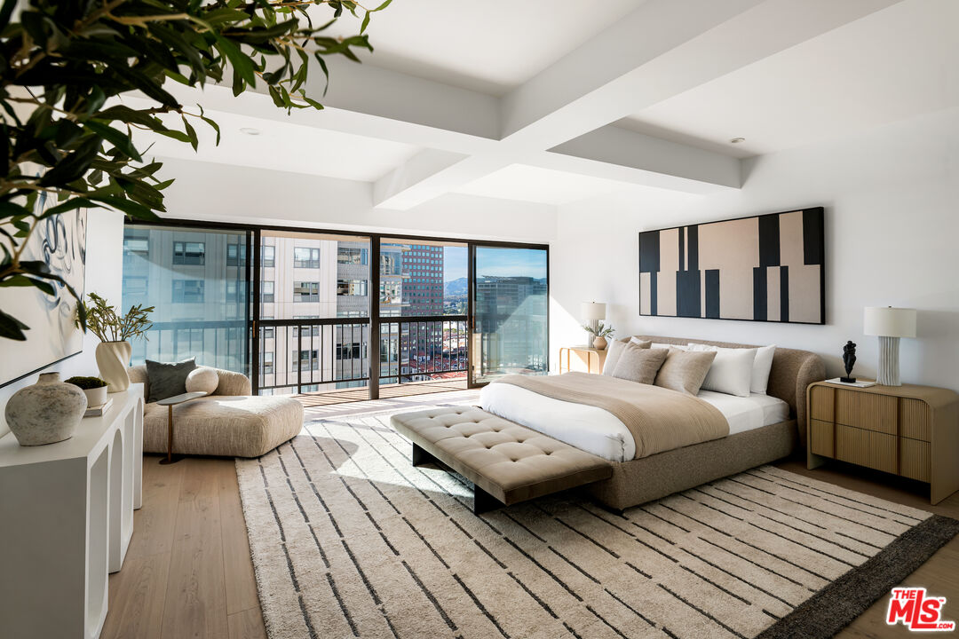 10790 Wilshire Blvd Unit: 1604