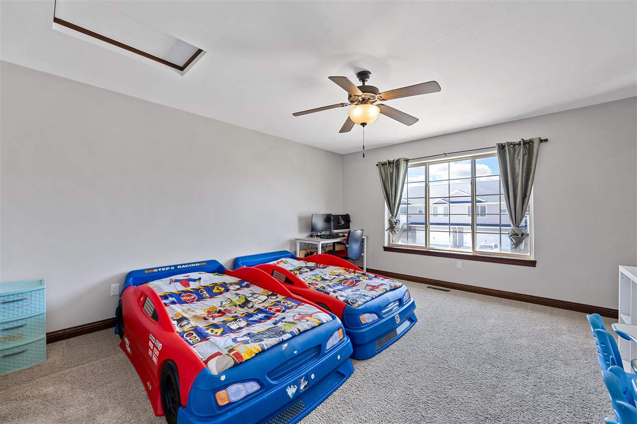 172 N Park Ridge Rd