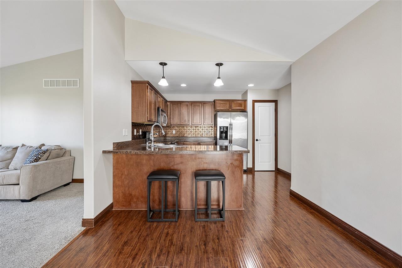 172 N Park Ridge Rd