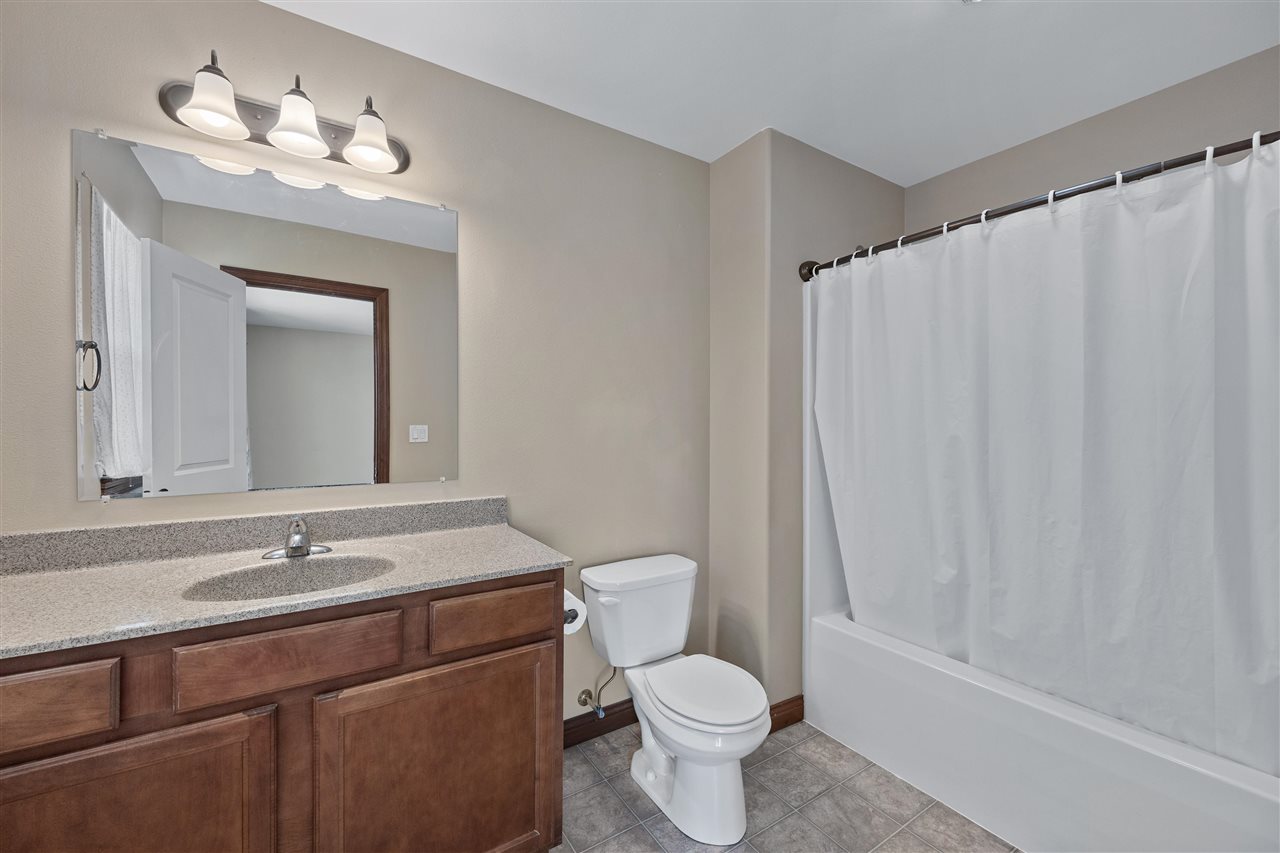 172 N Park Ridge Rd