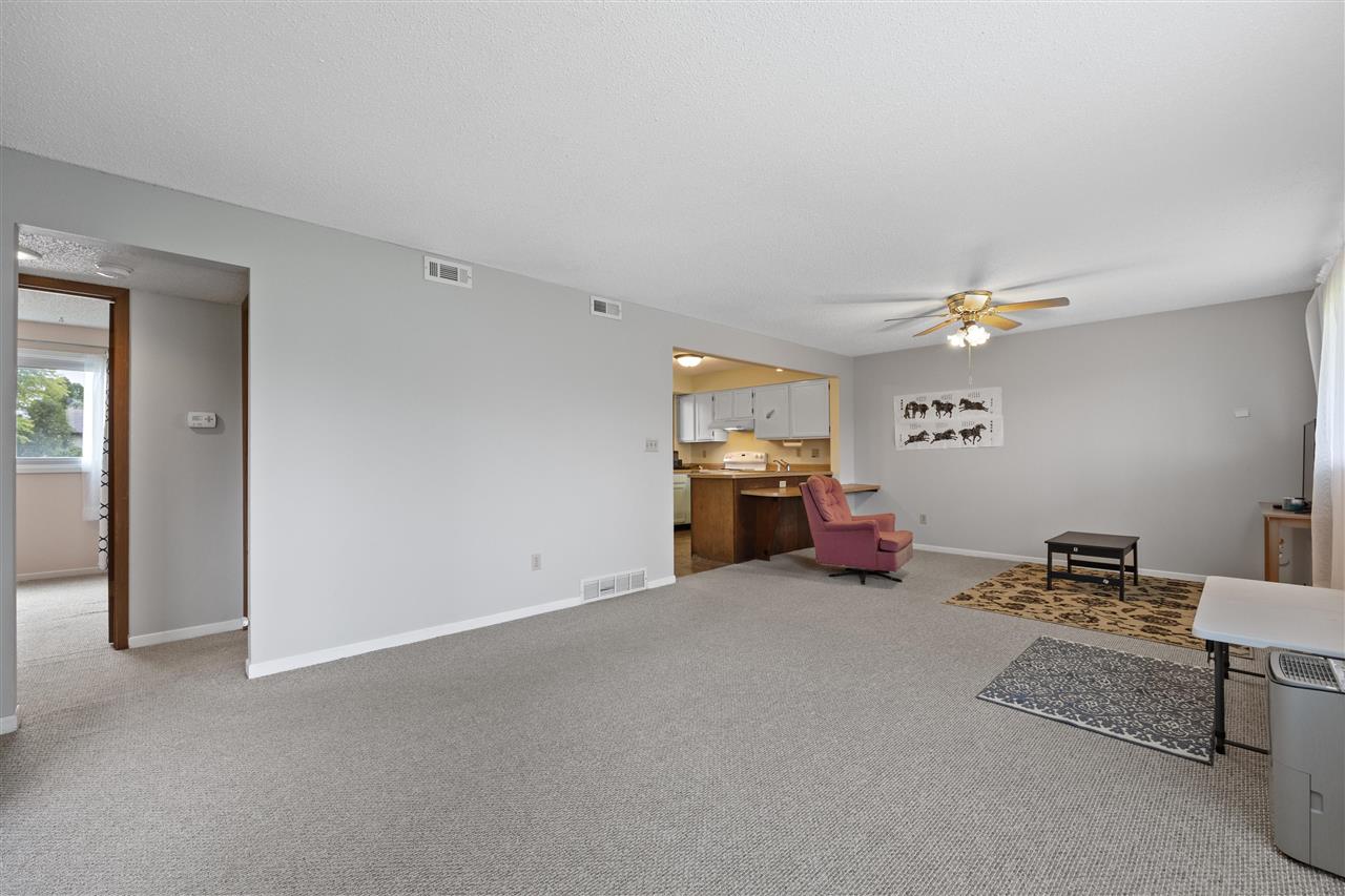 719 Westwinds Dr Unit: 4
