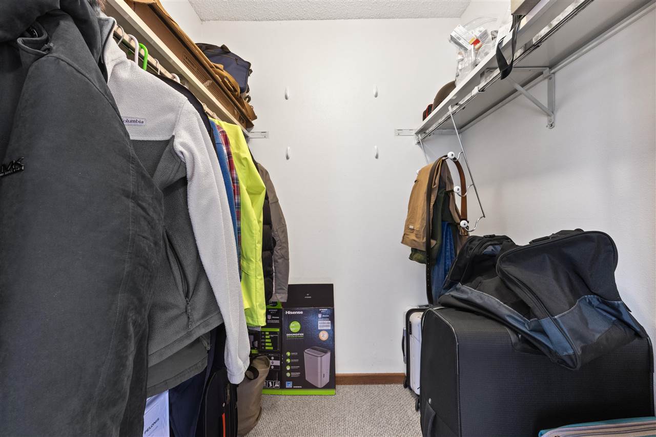 719 Westwinds Dr Unit: 4