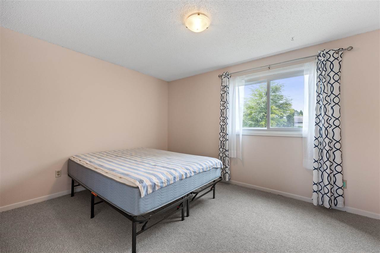 719 Westwinds Dr Unit: 4