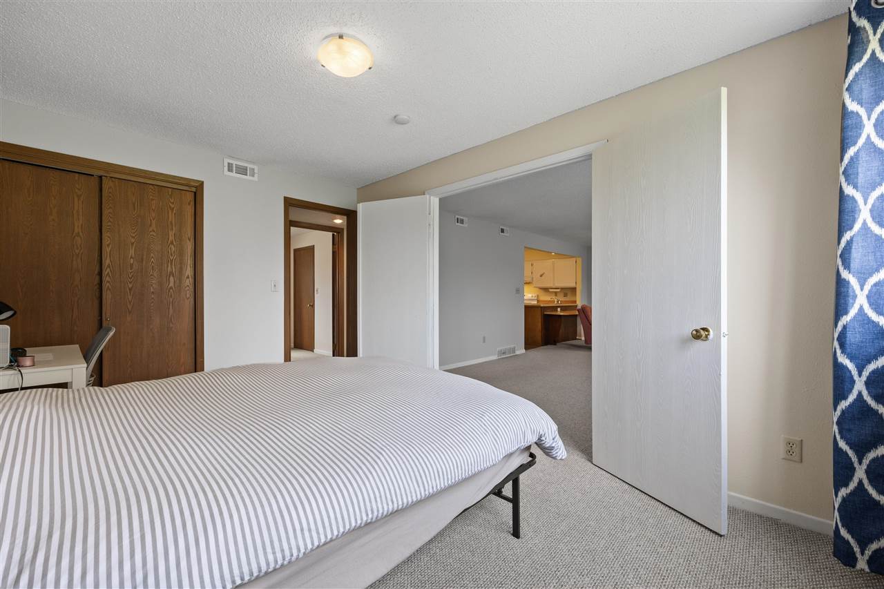 719 Westwinds Dr Unit: 4