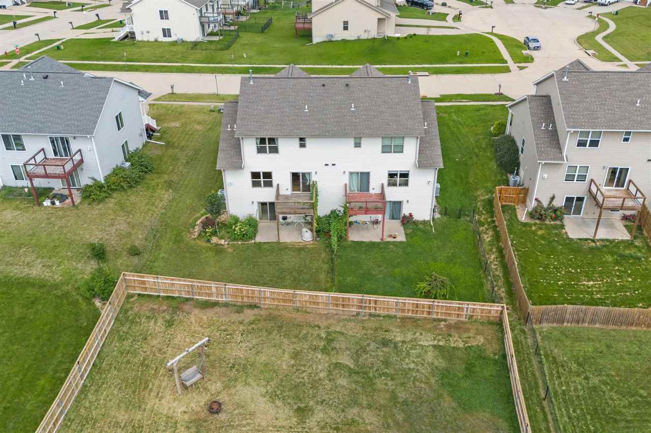 1457 Palisades Dr
